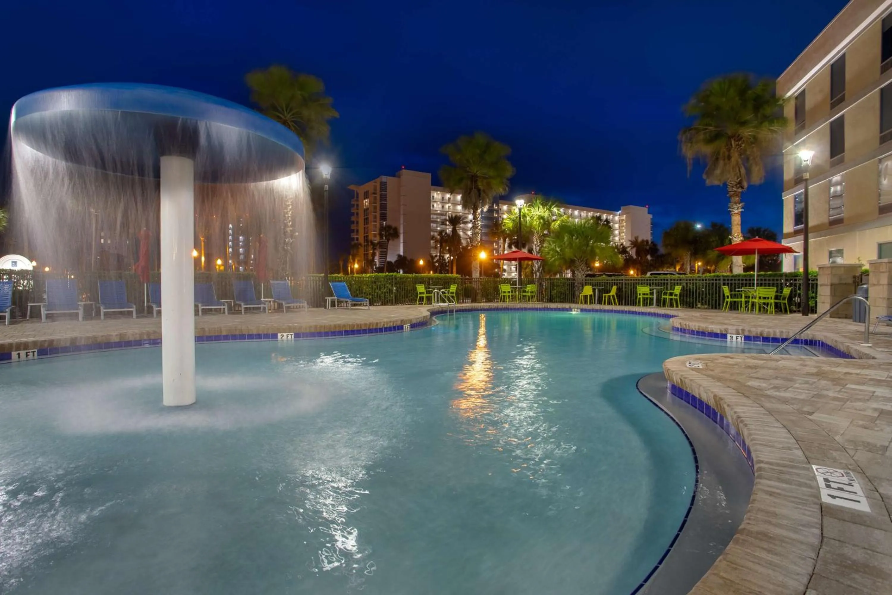 Pool view in Home2 Suites by Hilton Destin