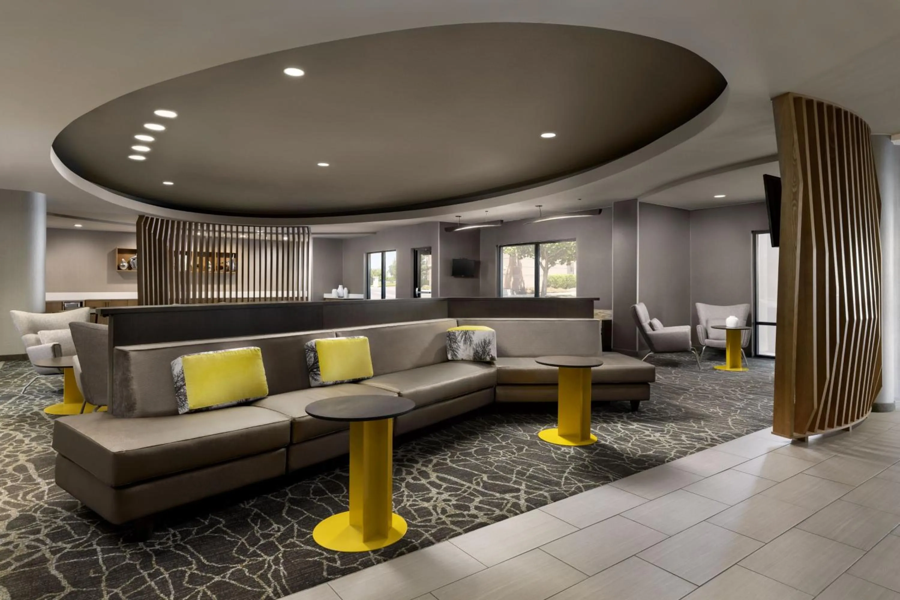 Lobby or reception in SpringHill Suites Fresno