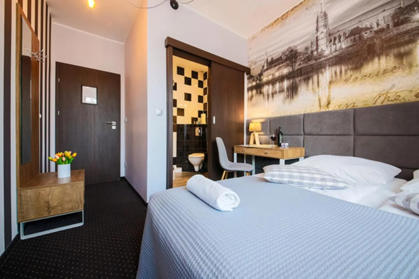 Photo of the whole room, Bed in Boogie ApartHouse Old Town