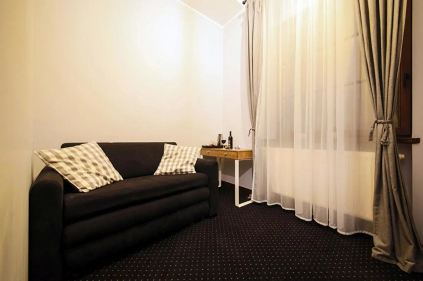 Photo of the whole room in Boogie ApartHouse Old Town