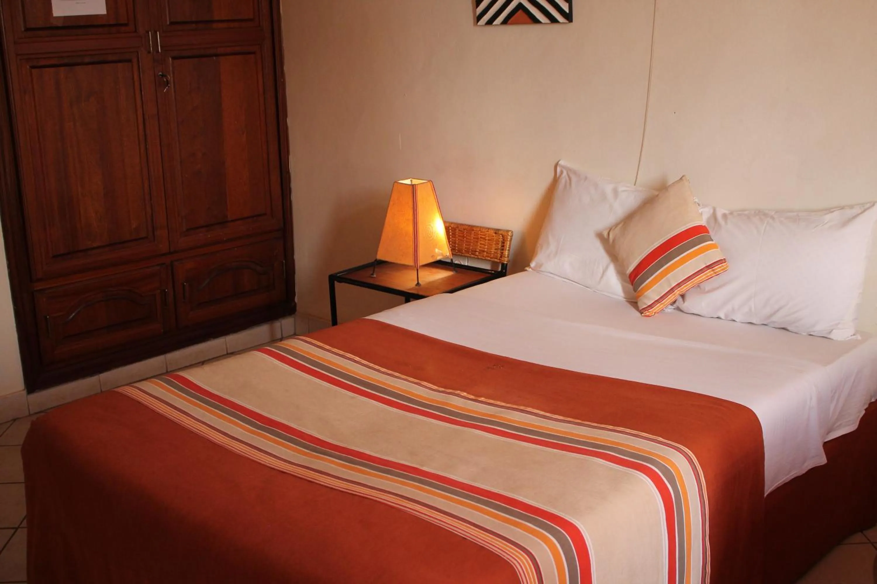 Bed in Kings Hospitality Centre