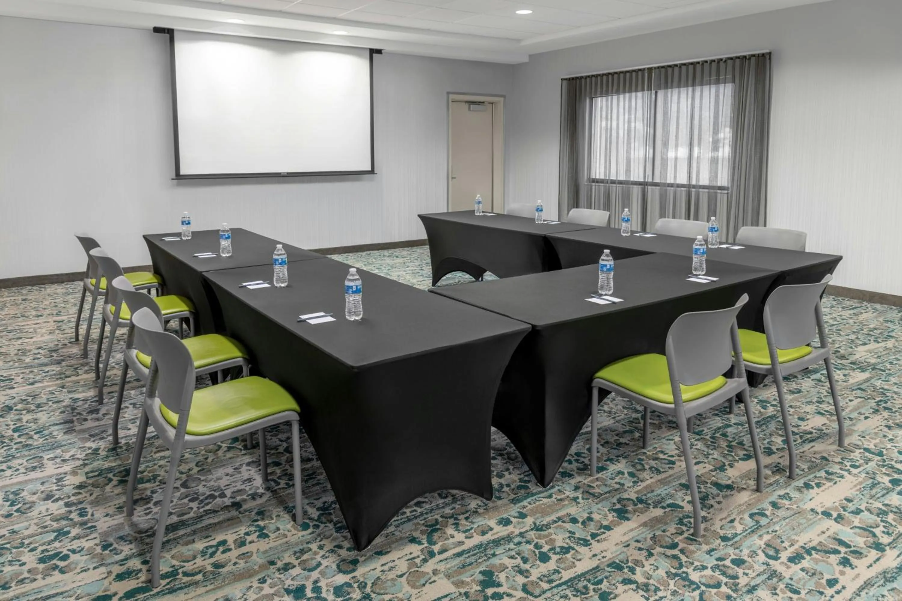 Meeting/conference room in SpringHill Suites Detroit Auburn Hills