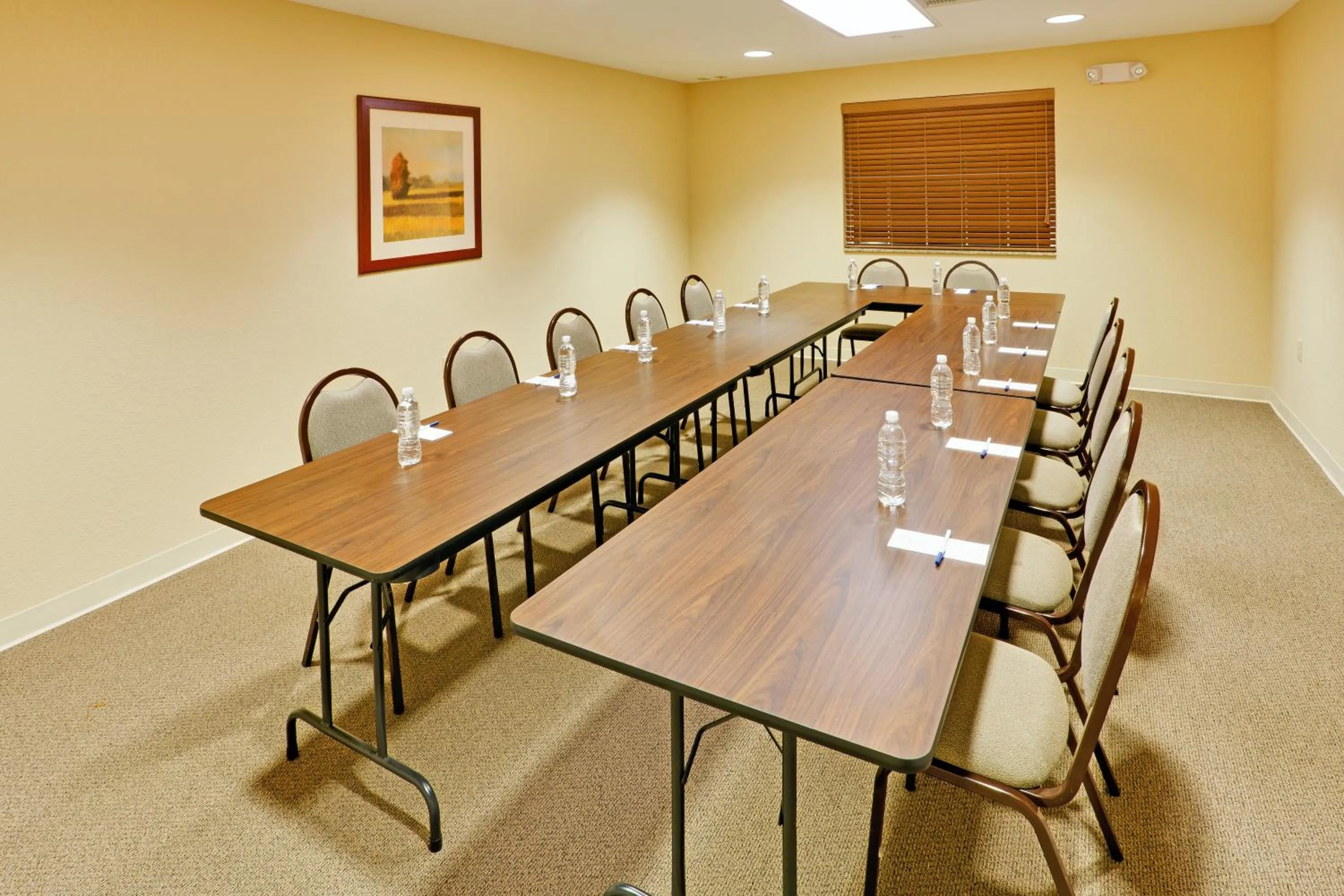 Meeting/conference room in Candlewood Suites Hazleton by IHG