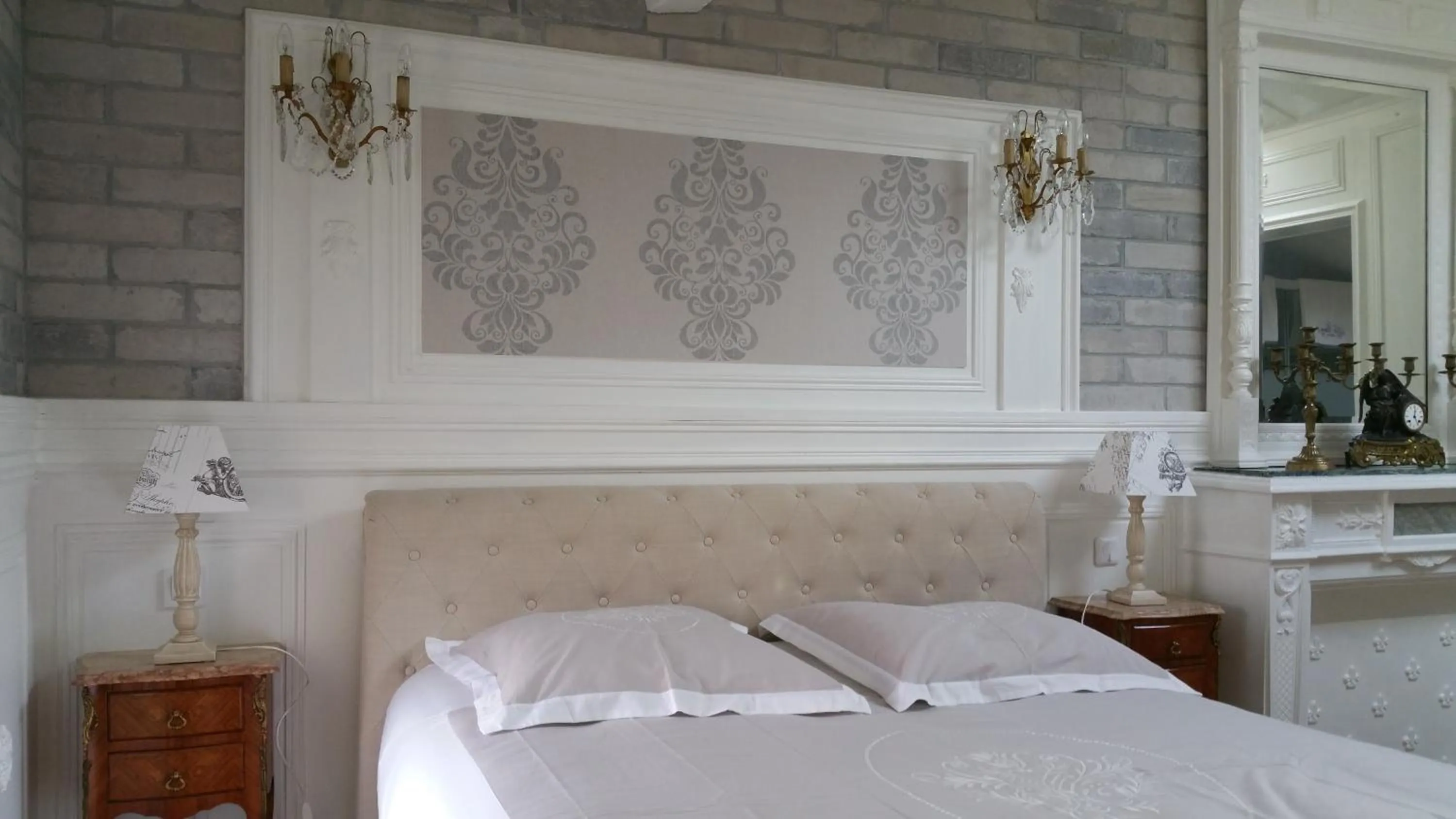 Bed in Le Domaine de Canesse