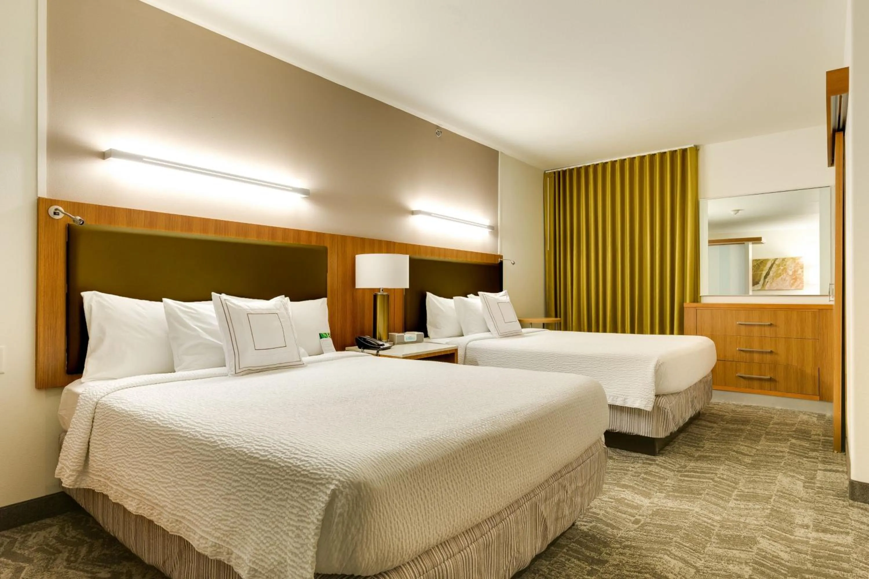 Photo of the whole room, Bed in SpringHill Suites by Marriott McAllen Convention Center