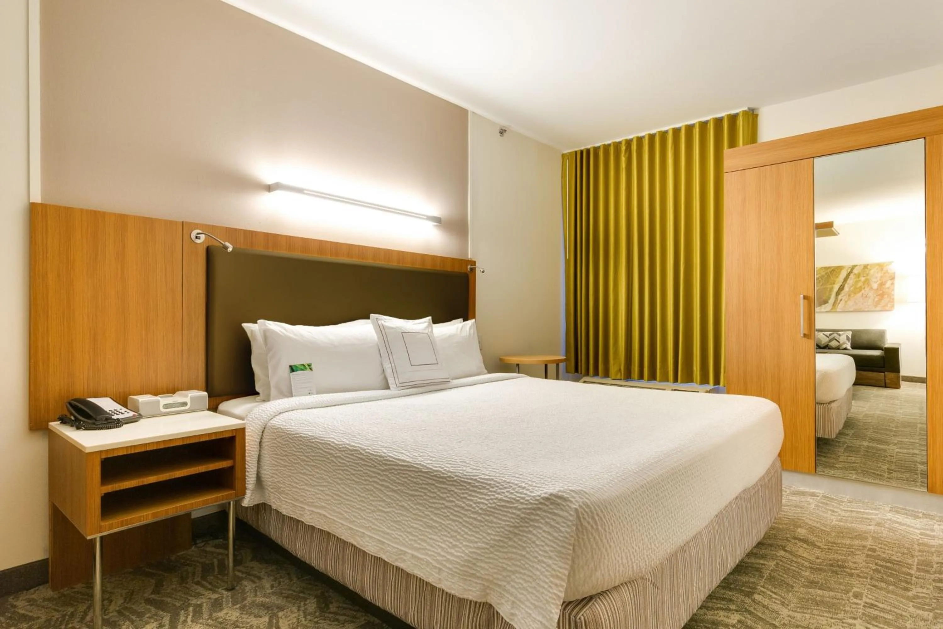 Photo of the whole room, Bed in SpringHill Suites by Marriott McAllen Convention Center