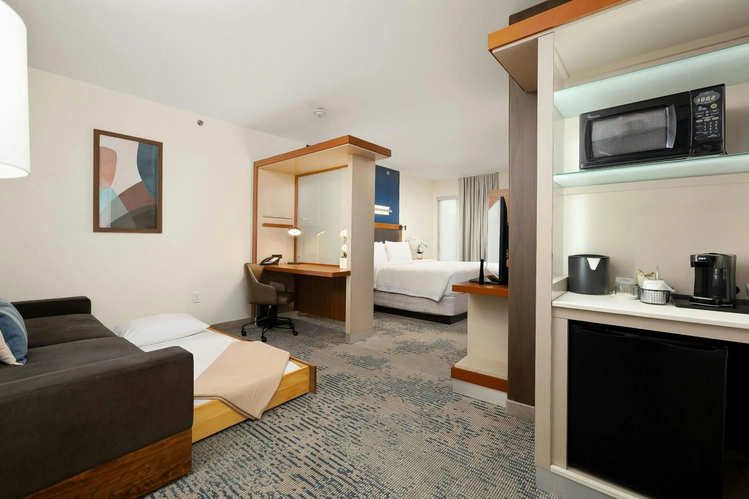 Photo of the whole room, Bed in SpringHill Suites by Marriott McAllen Convention Center