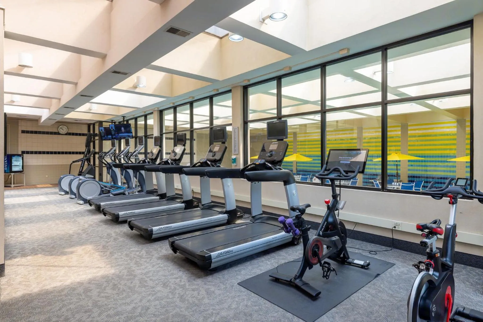Fitness centre/facilities in Crowne Plaza Knoxville Downtown University by IHG