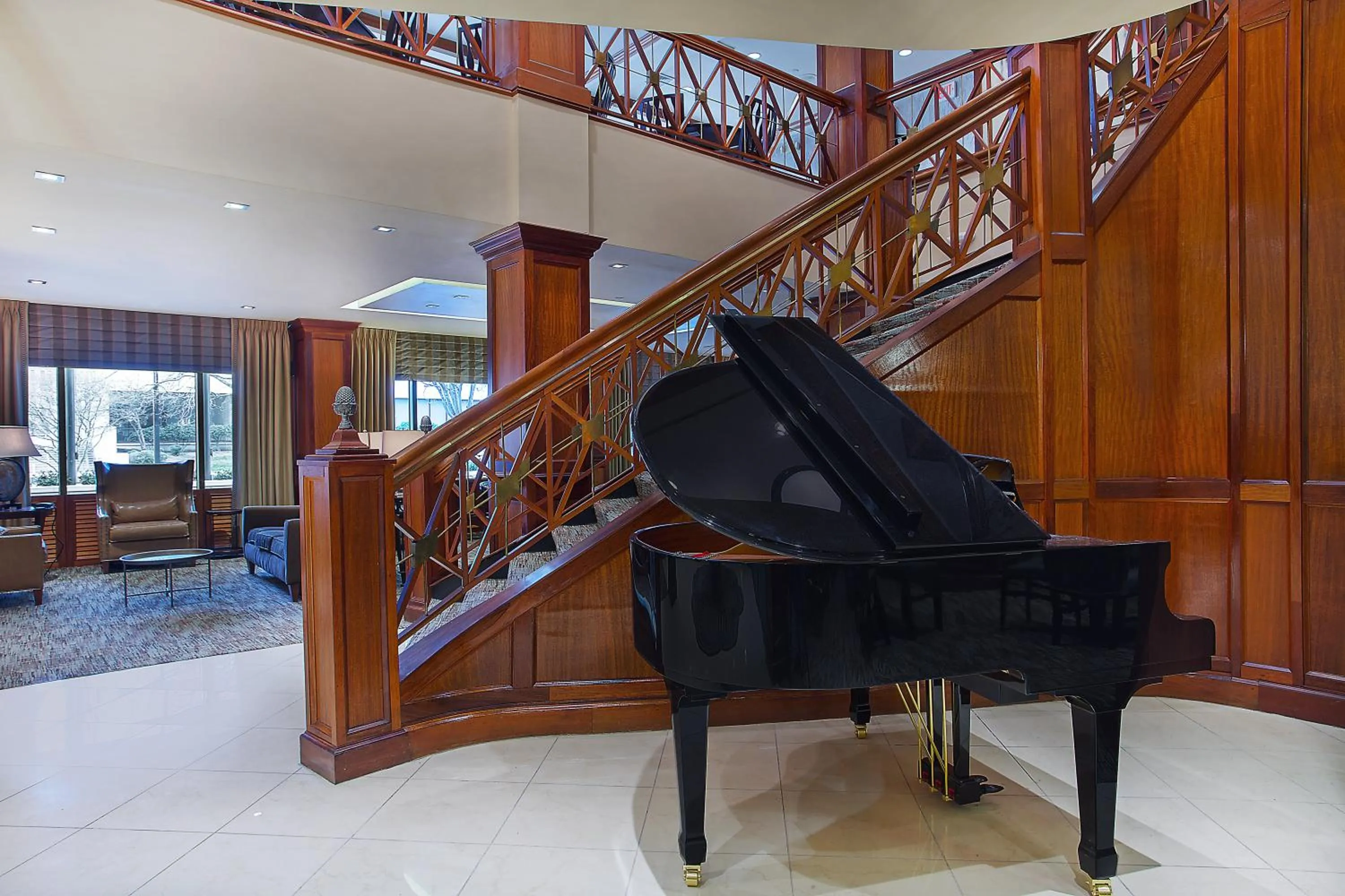 Property building in Crowne Plaza Knoxville Downtown University by IHG