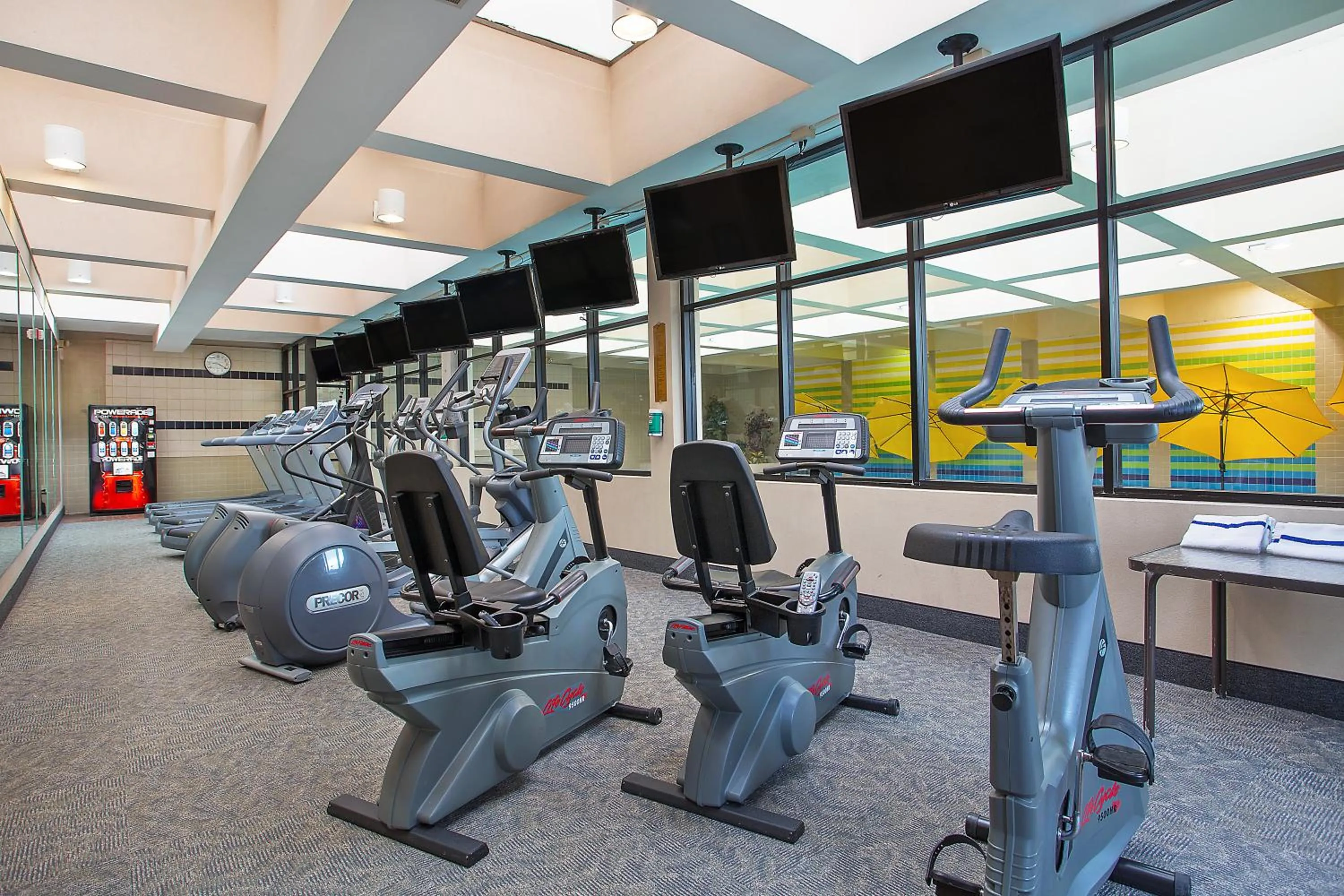Fitness centre/facilities in Crowne Plaza Knoxville Downtown University by IHG