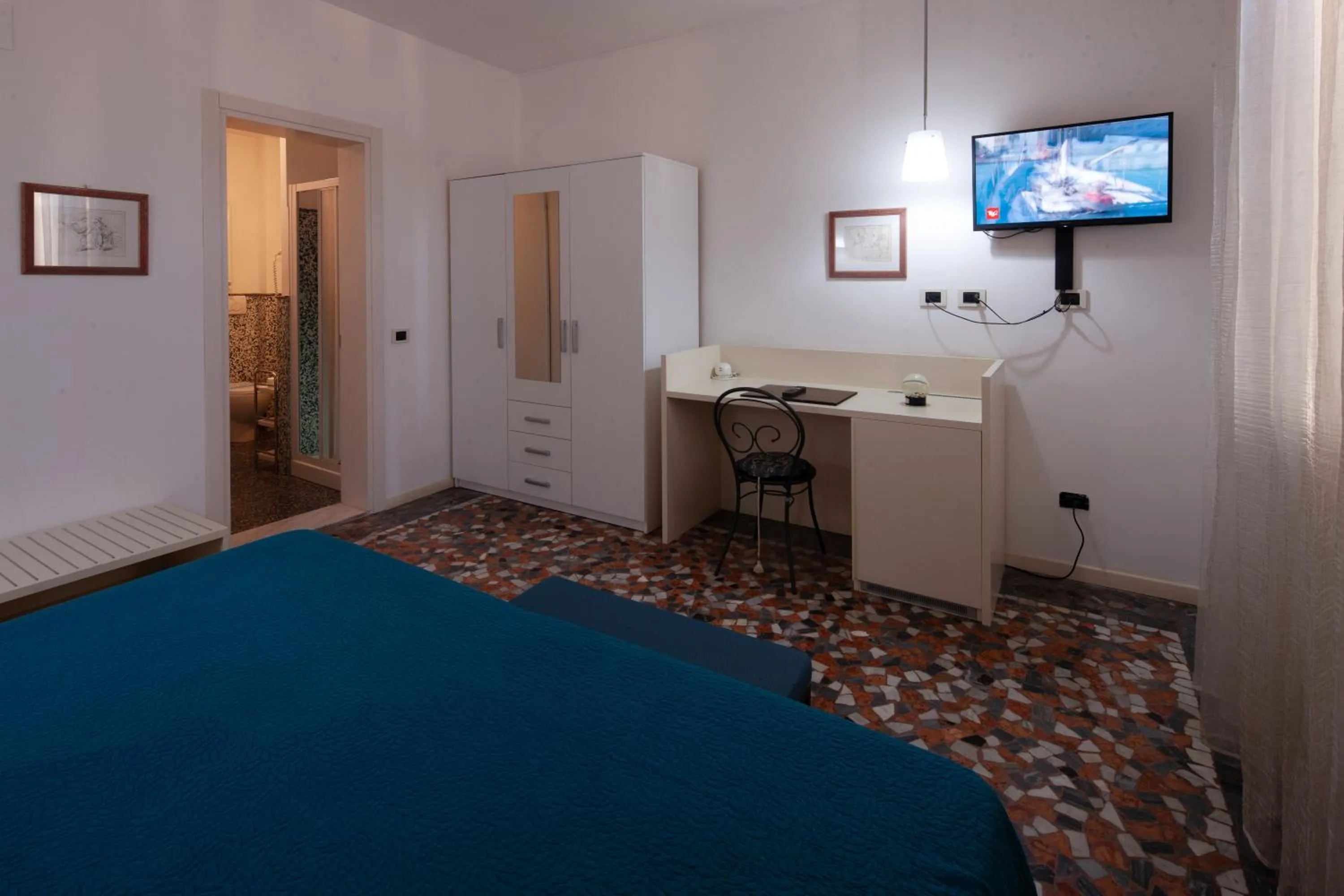 Bedroom, Bed in CityHotel Cristina Vicenza