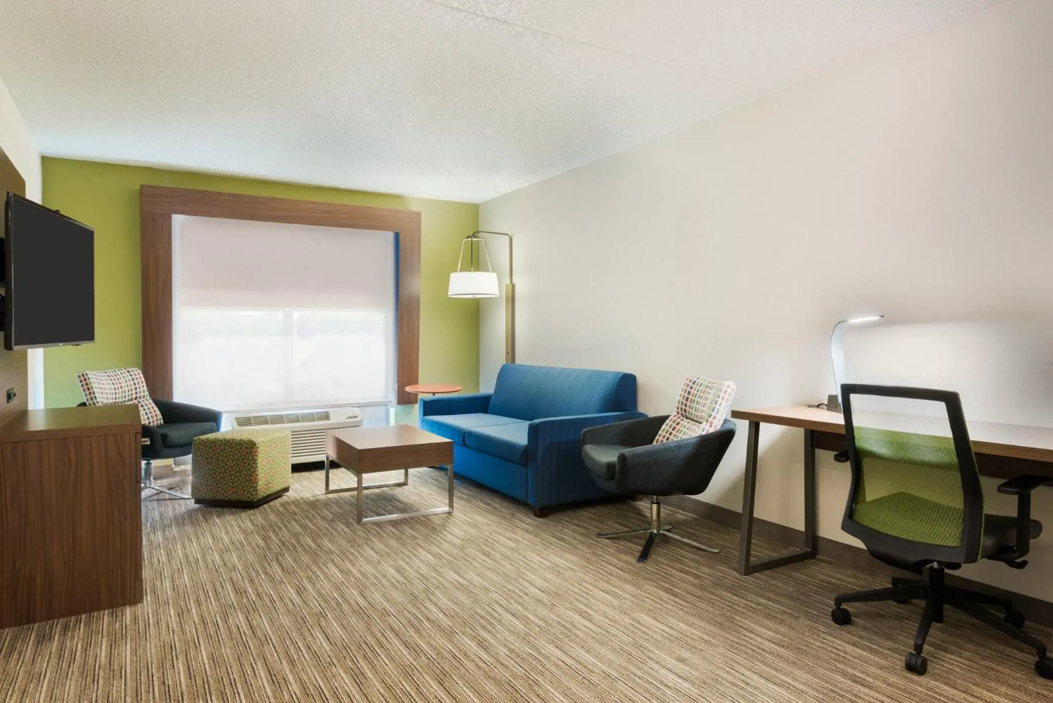 Photo of the whole room in Holiday Inn Express Hotel & Suites Bentonville by IHG