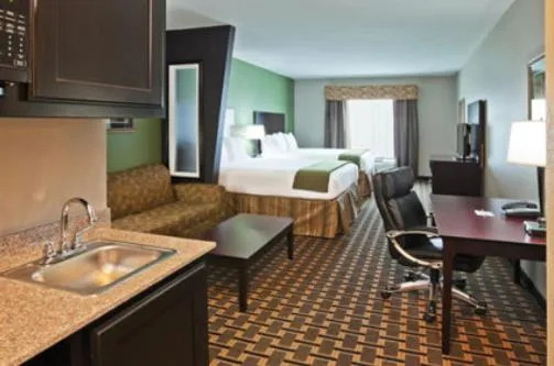 Photo of the whole room, Bed in Holiday Inn Express Hotels & Suites Jacksonville by IHG