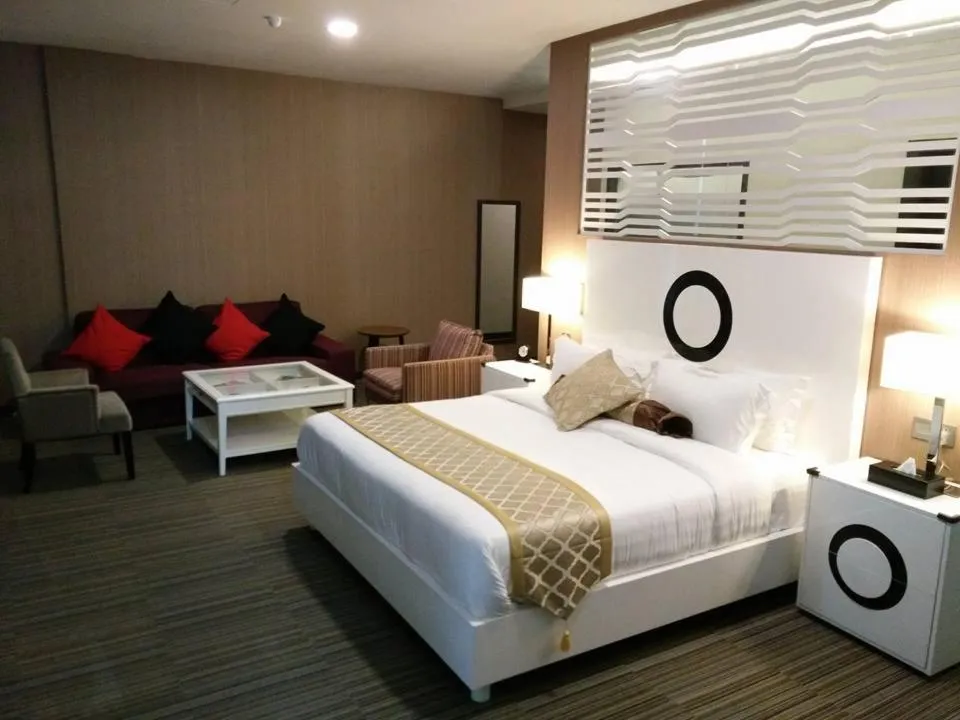 Shower, Bed in Bei Boutique Hotel