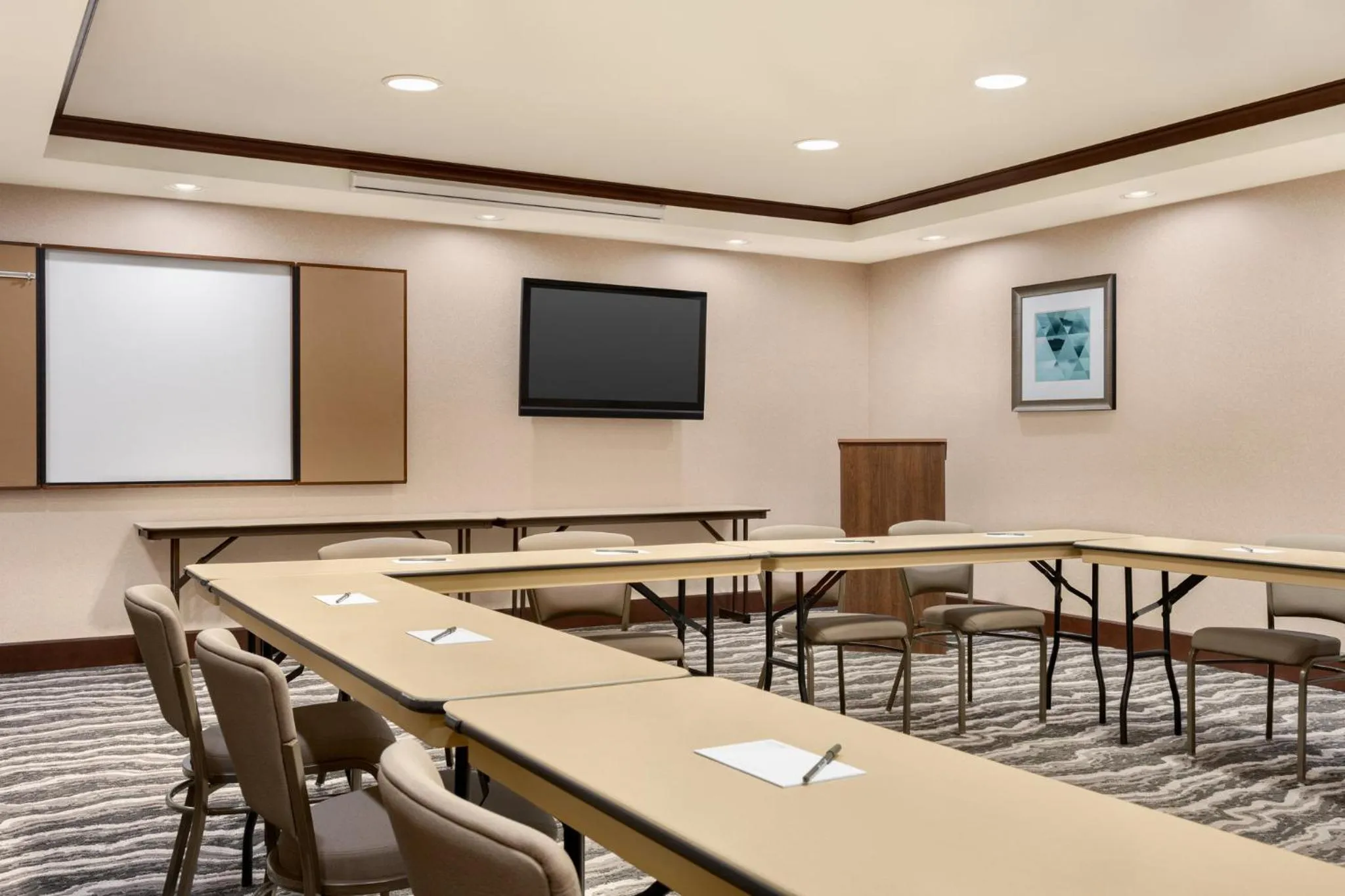Meeting/conference room in Staybridge Suites Oklahoma City-Quail Springs by IHG