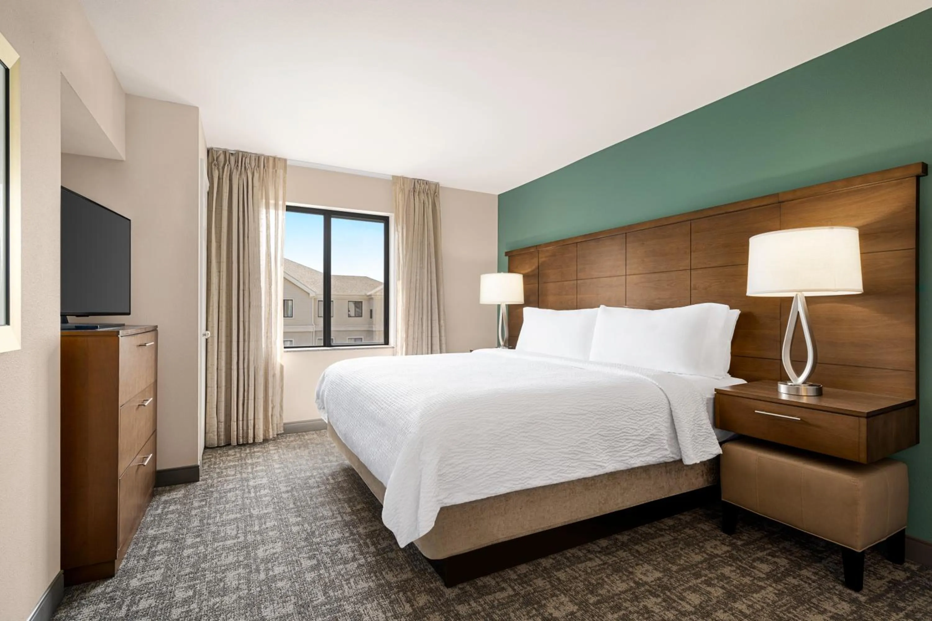 Bedroom, Bed in Staybridge Suites Oklahoma City-Quail Springs by IHG