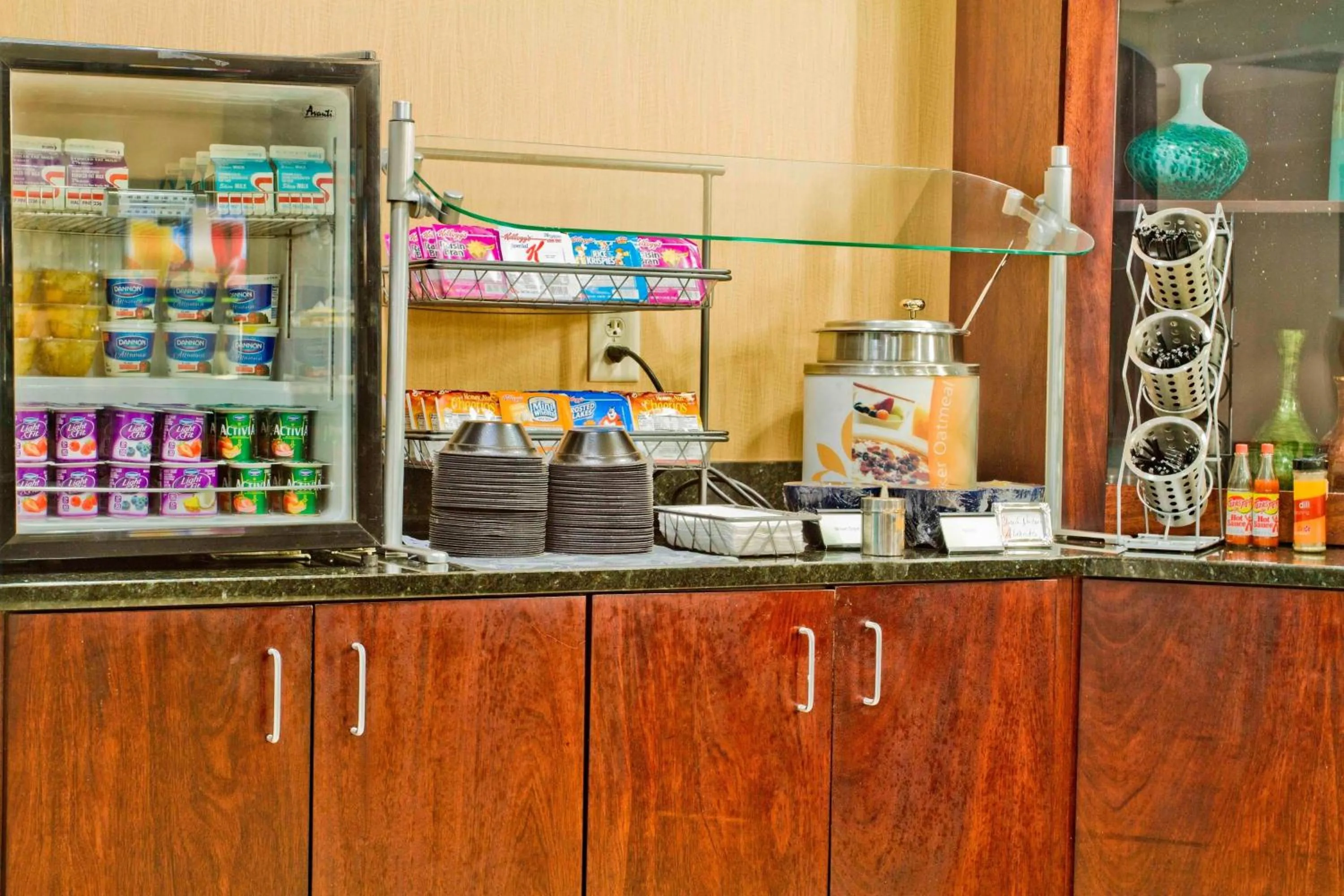 Breakfast in SpringHill Suites by Marriott Charlotte Airport