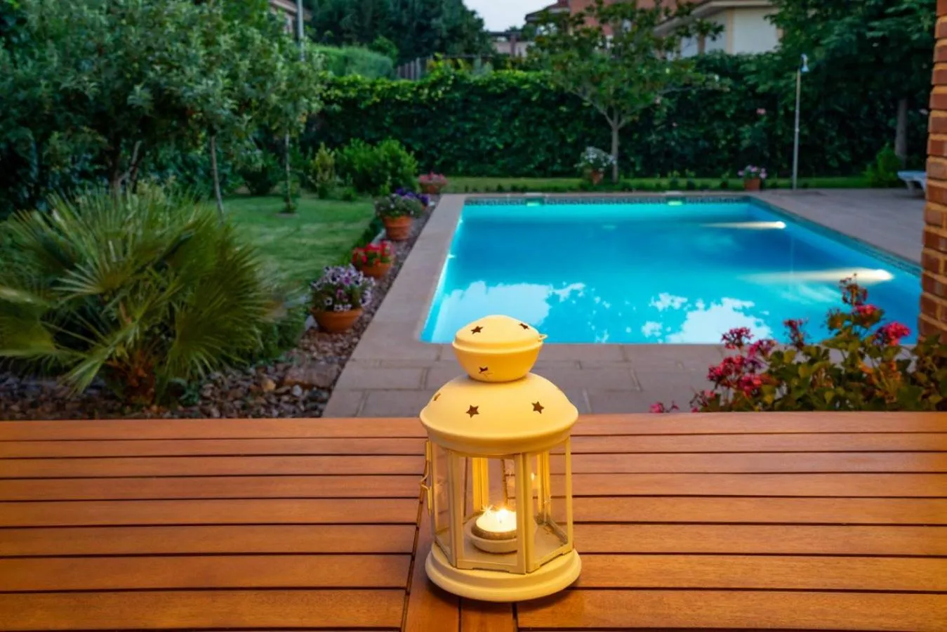Pool view in Villa Marín Toledo