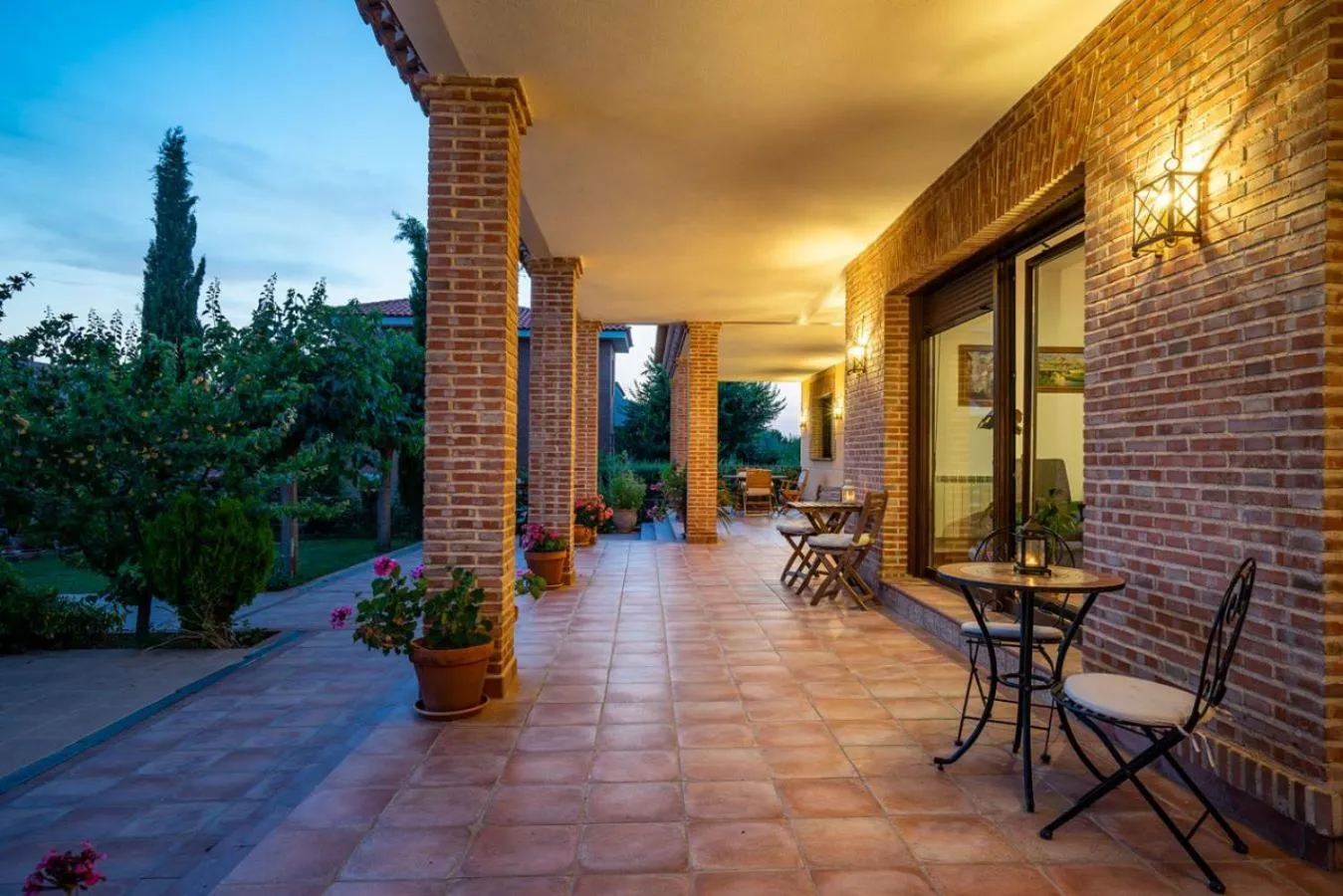 Garden view in Villa Marín Toledo