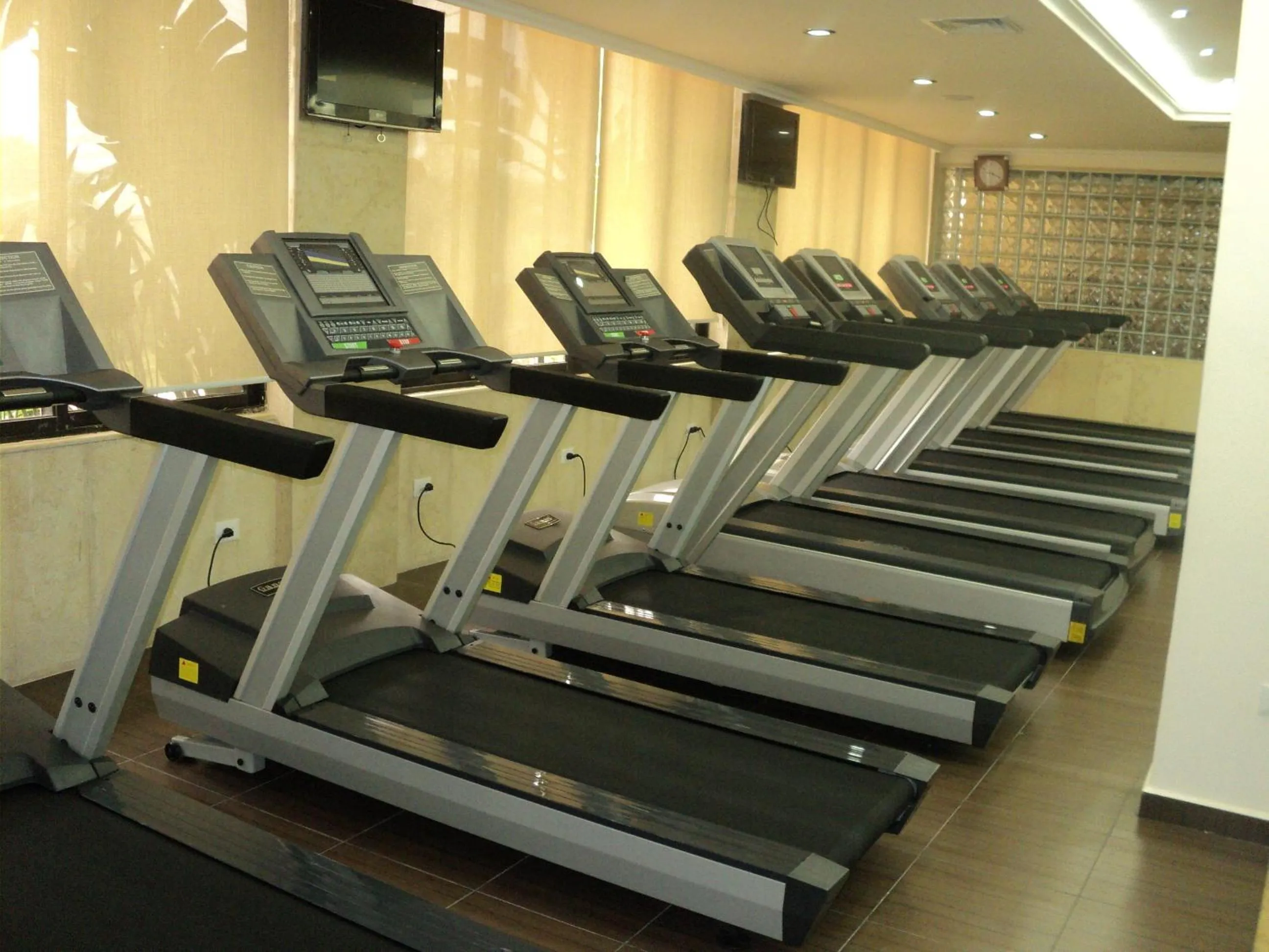 Fitness centre/facilities in Platinum Hotel