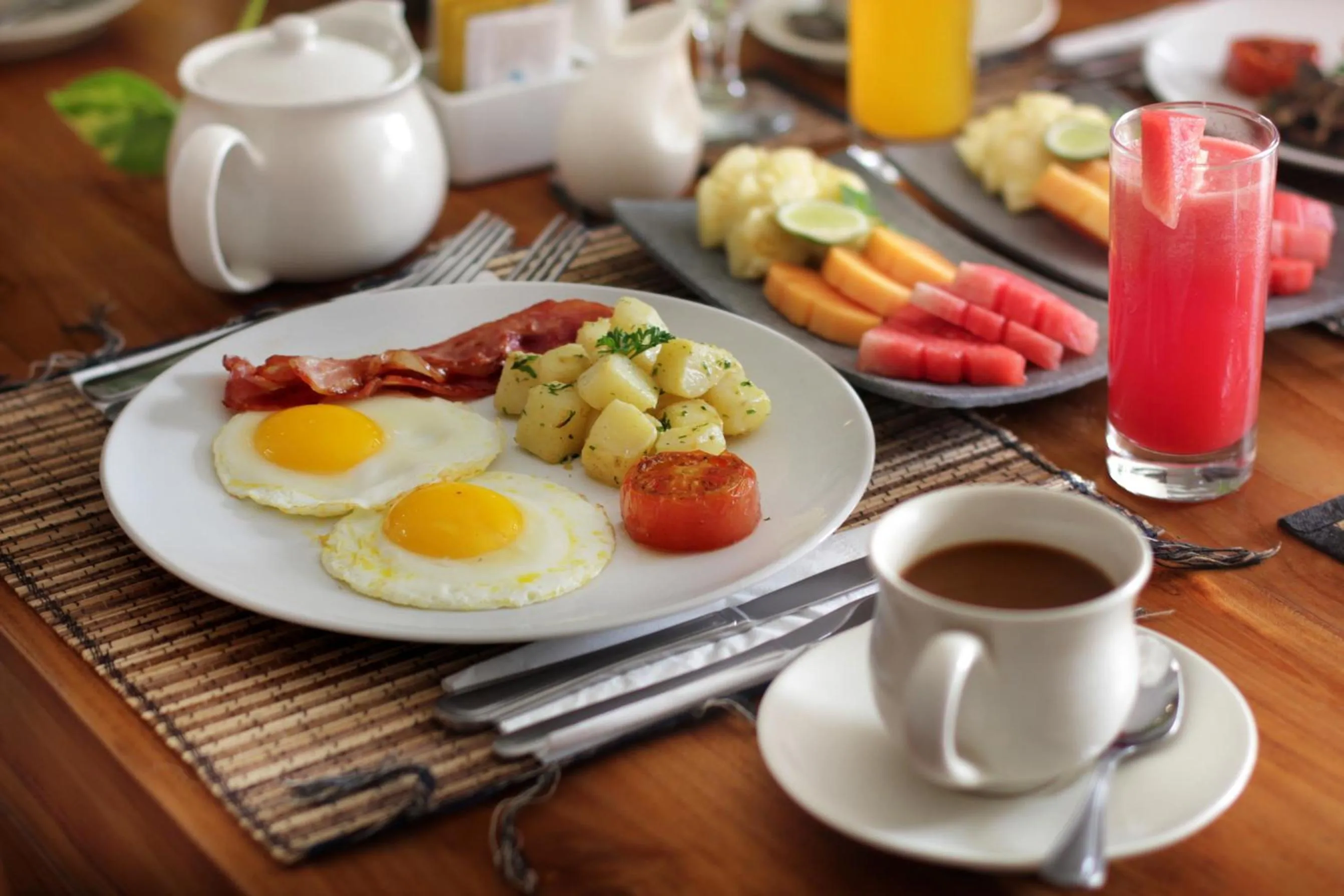 Food and drinks in Sudha Villa Bali Baik-Baik