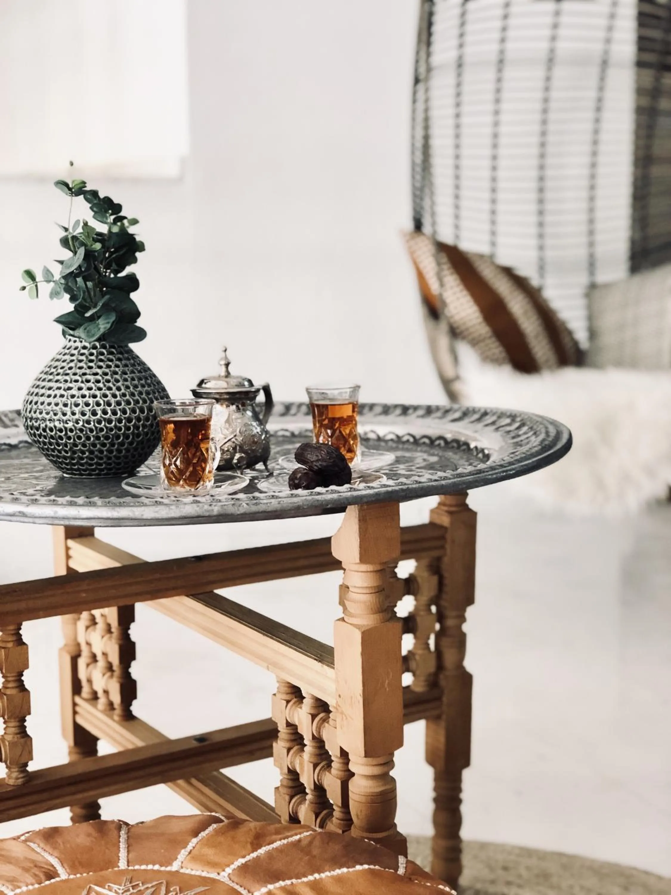 Food and drinks in Number One Tower Suites