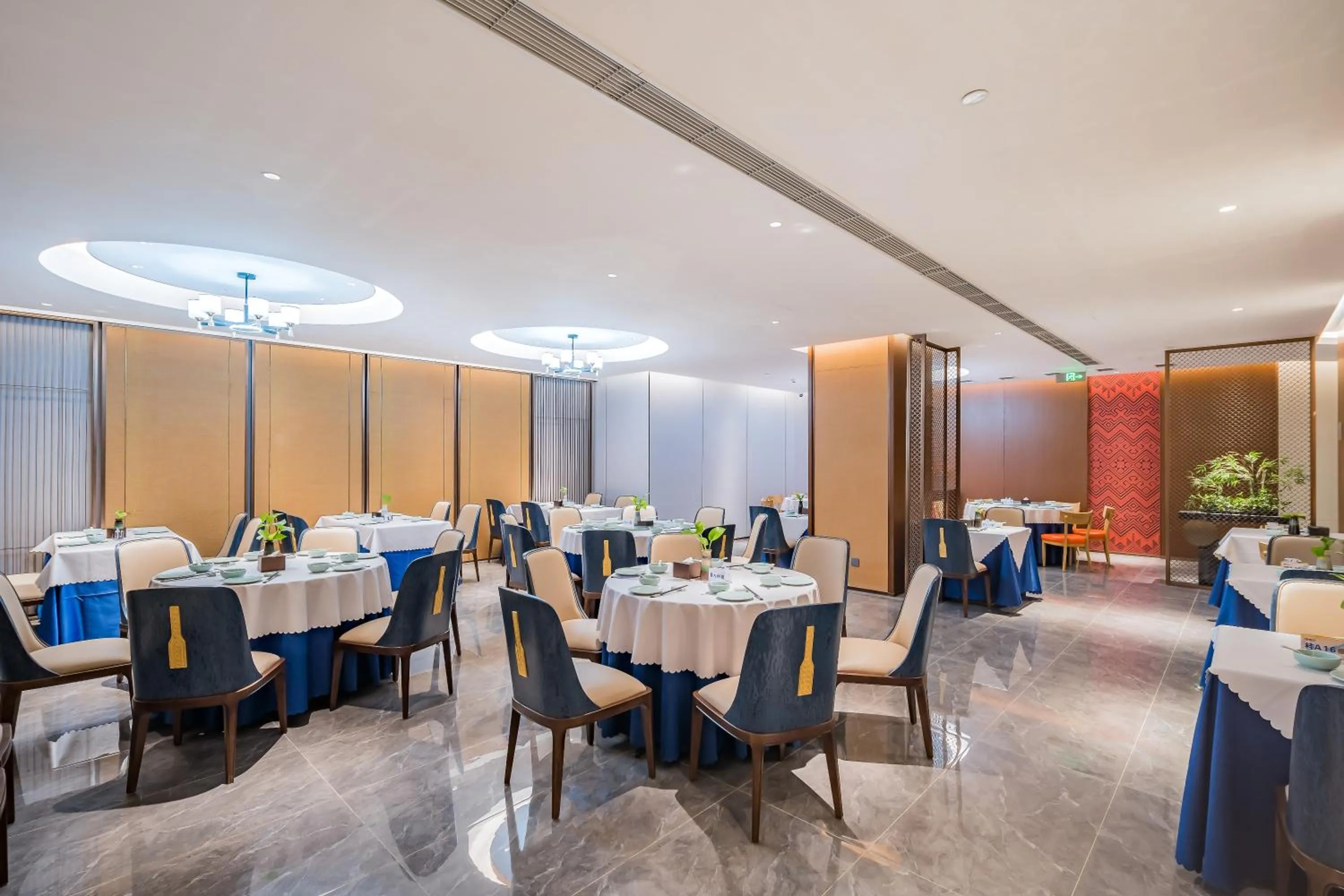 Restaurant/places to eat in Beijing Guangxi Hotel