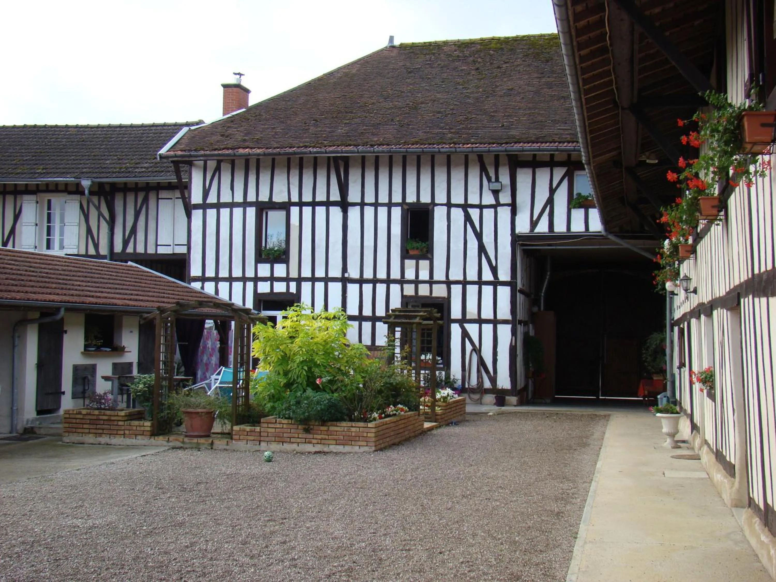 Property building in La Sente des Vignes