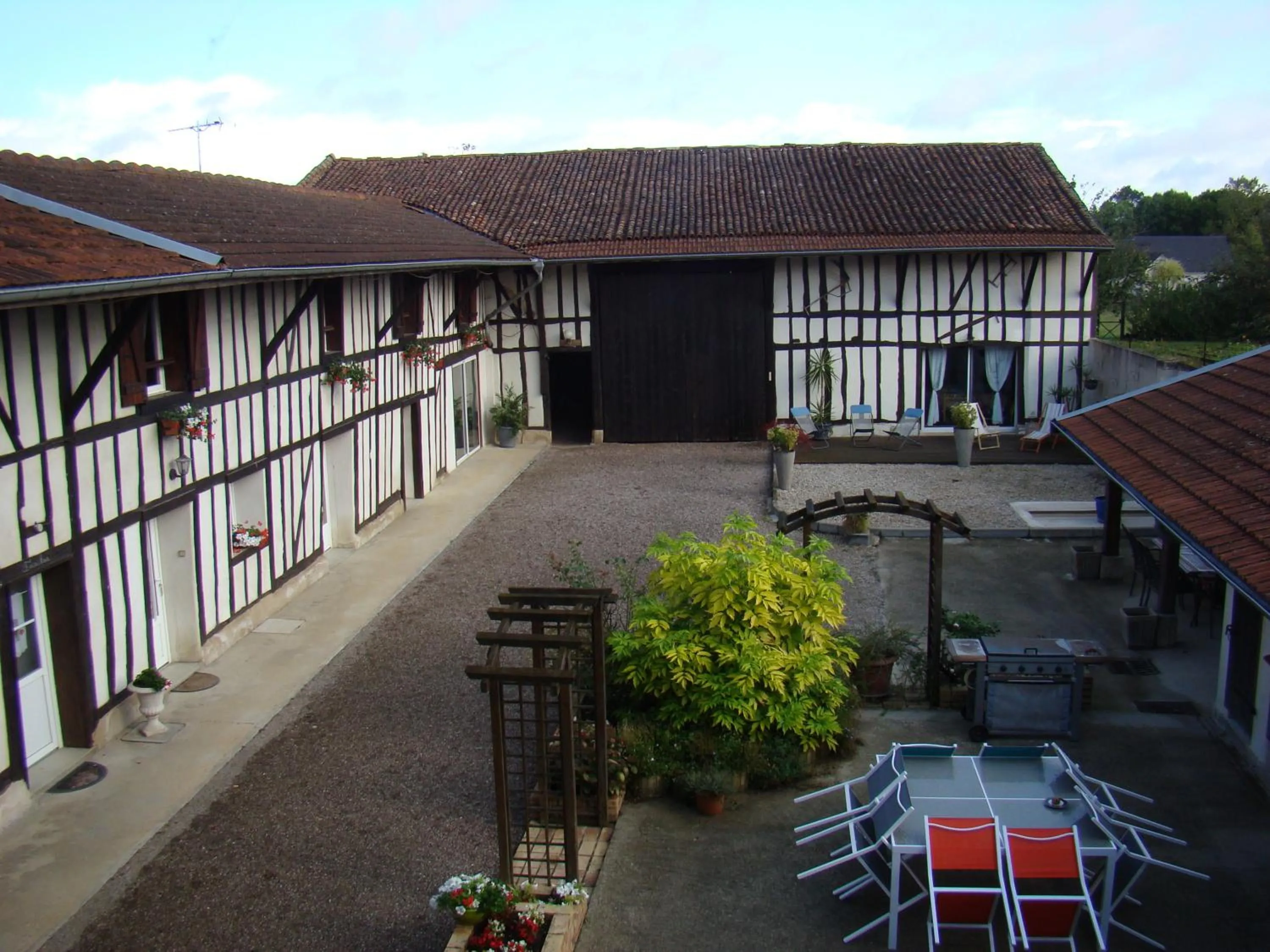 Property building in La Sente des Vignes