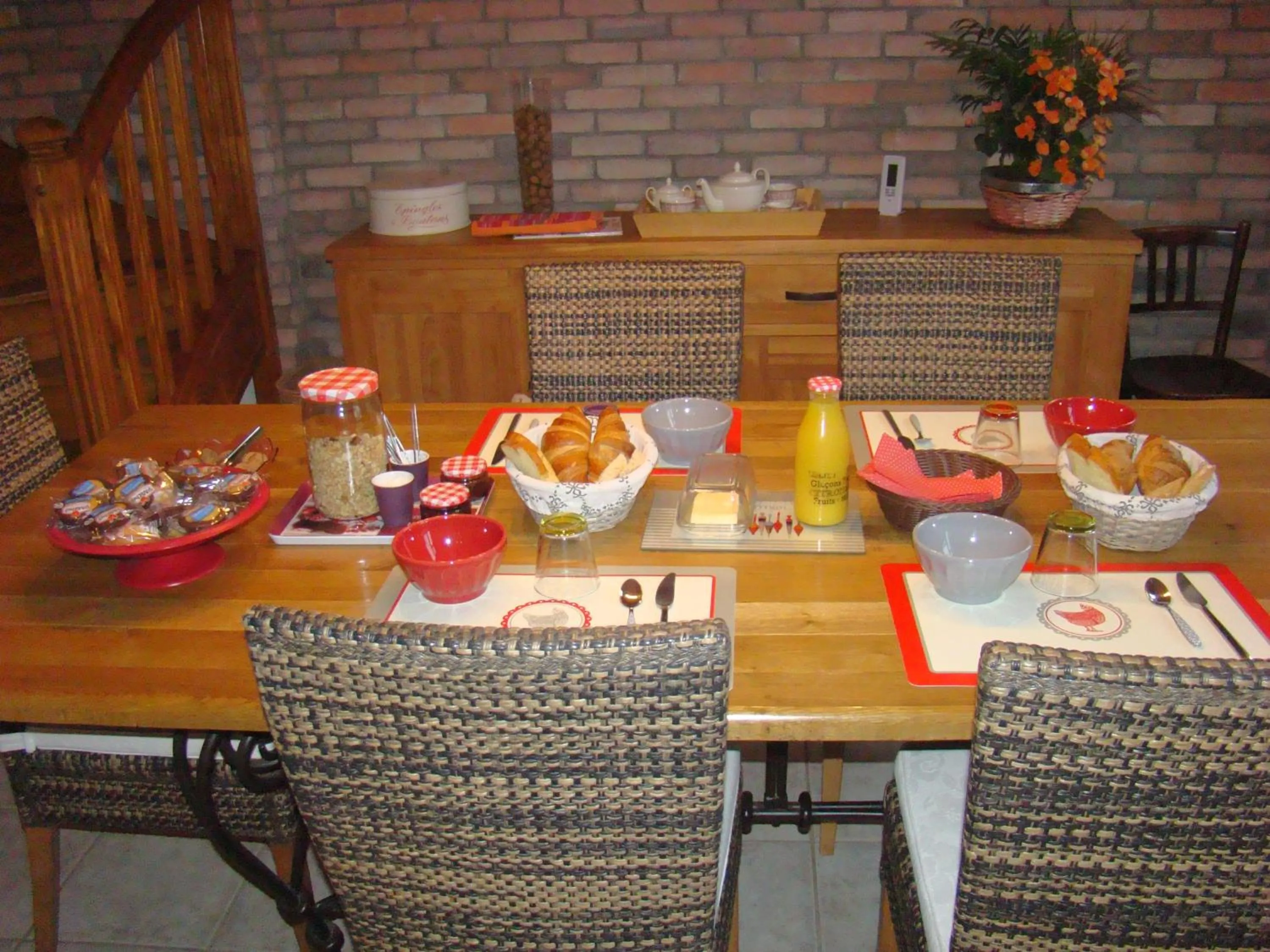 Breakfast in La Sente des Vignes