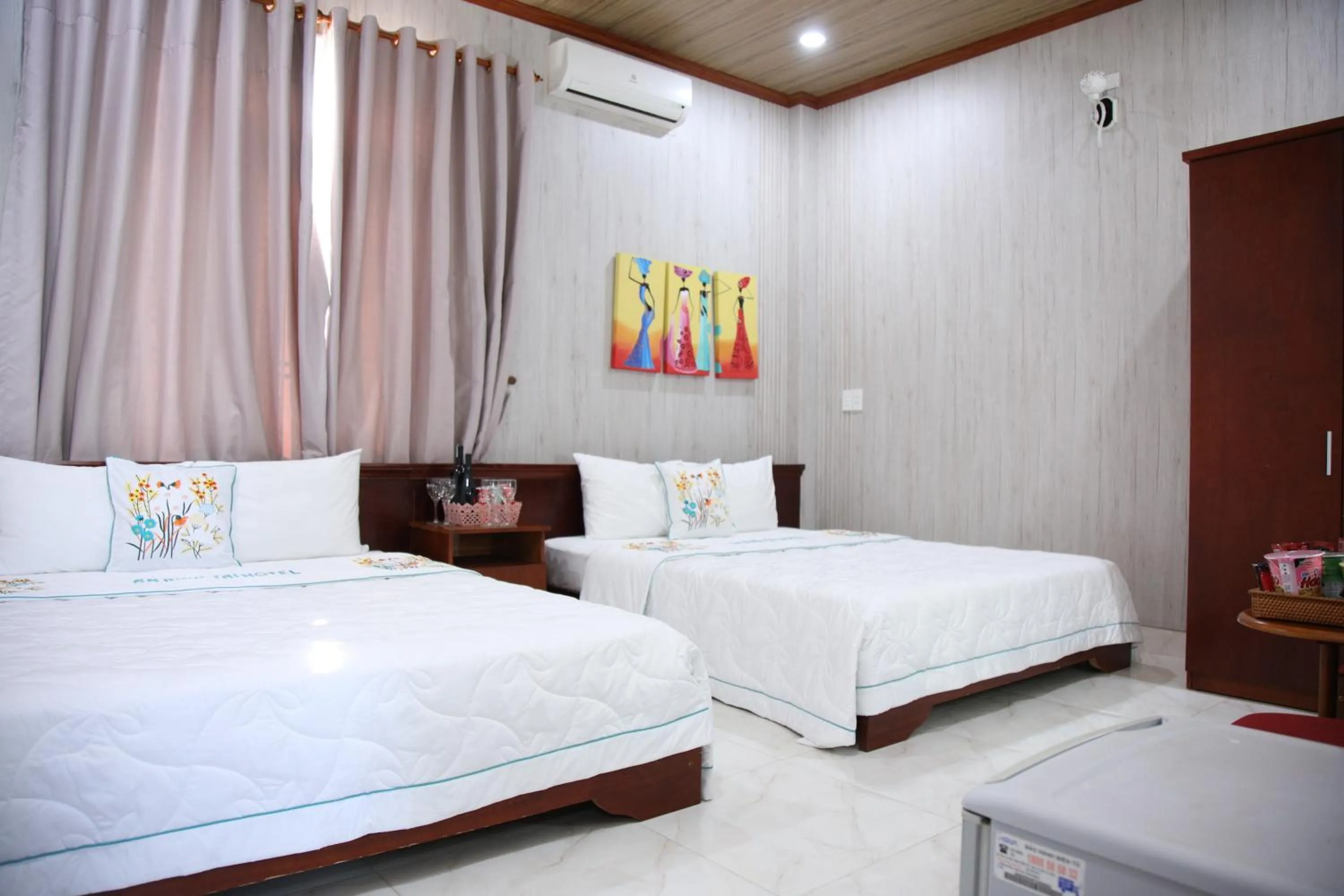 Bed in An Bình Tài Hotel