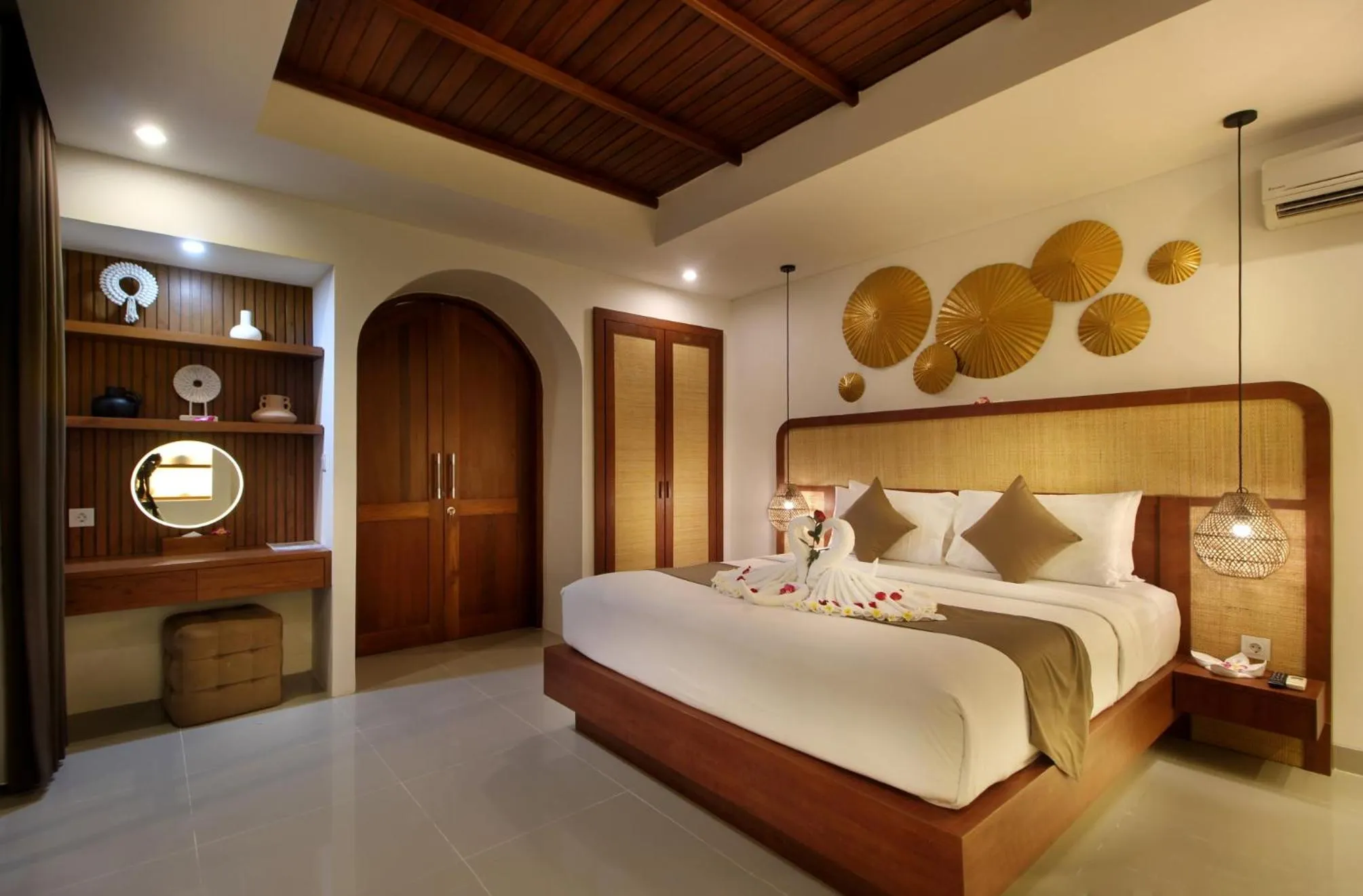 Bedroom, Bed in Sudha Villa Bali Anyelir