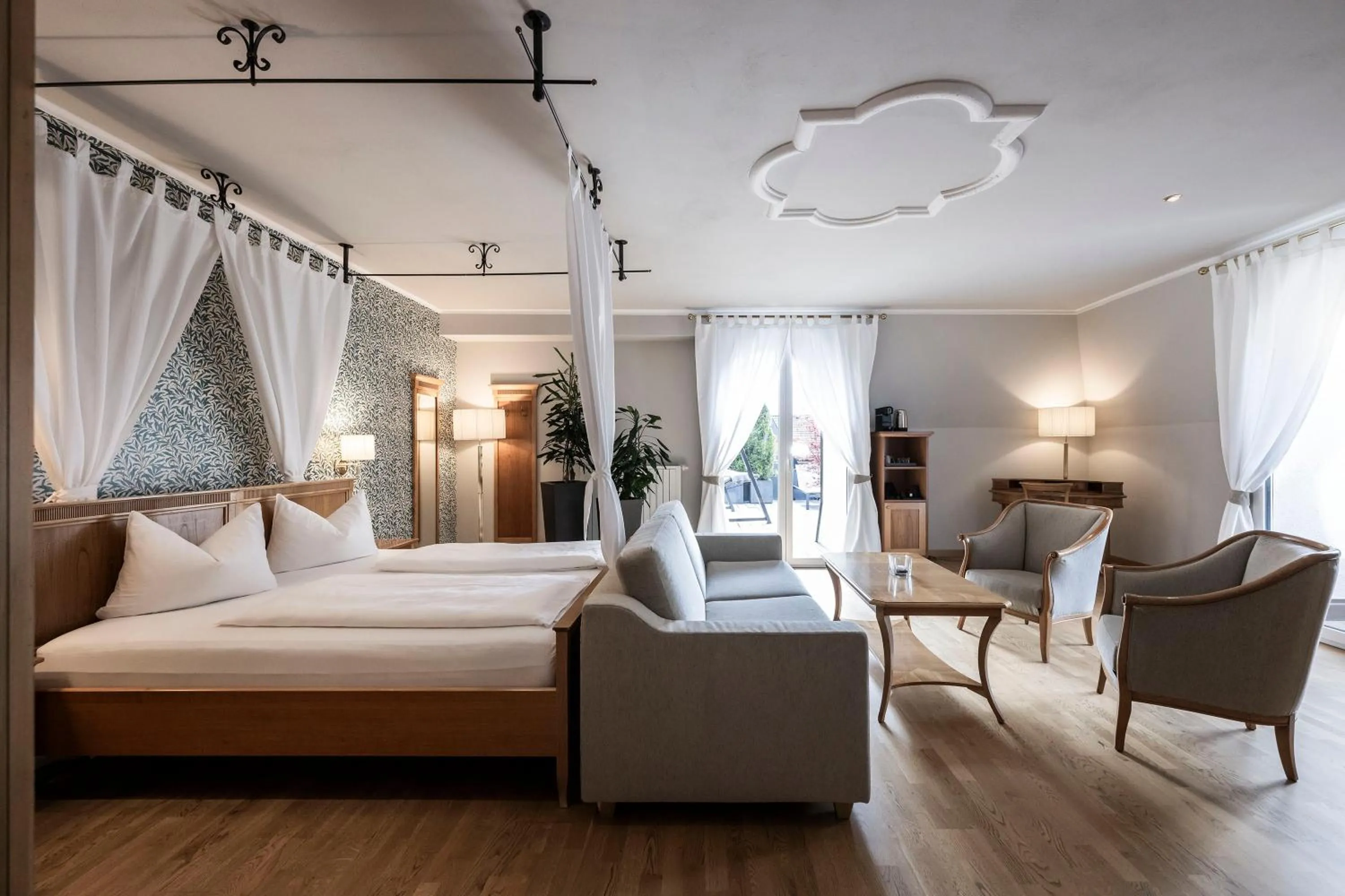 Photo of the whole room, Bed in Post Hotel - Tradition & Lifestyle Adults Only