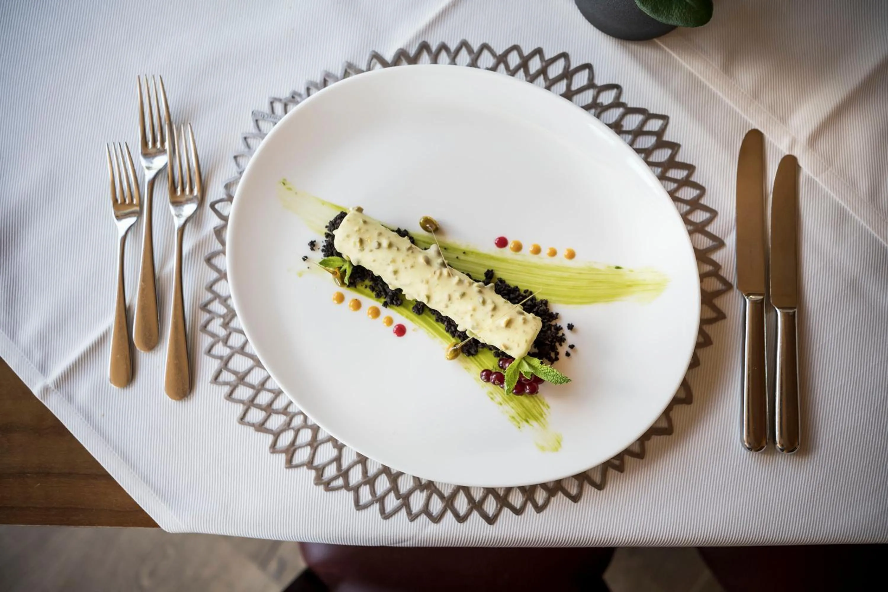 Food and drinks in Post Alpina - Family Mountain Chalets