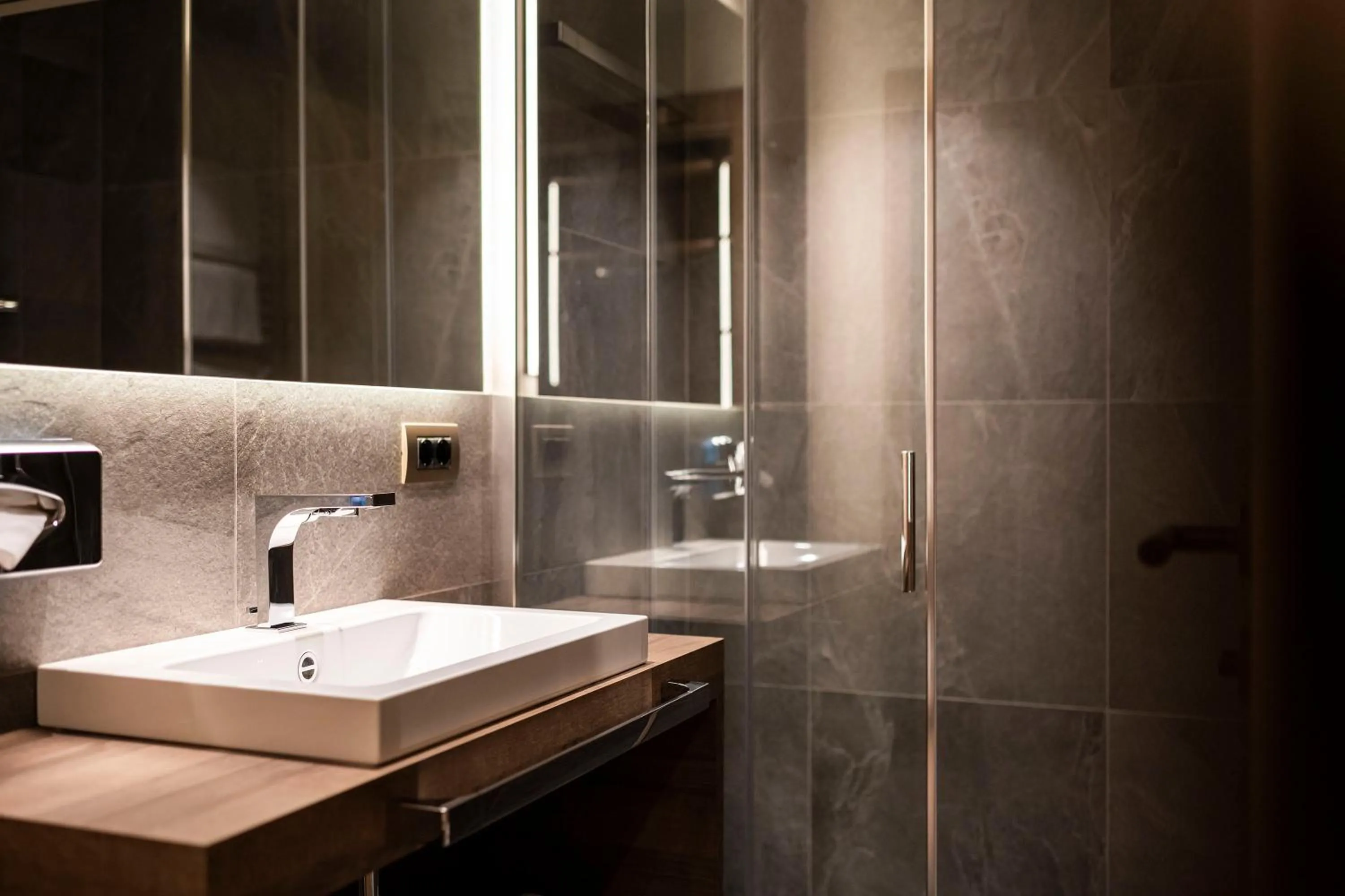 Bathroom in Post Alpina - Family Mountain Chalets