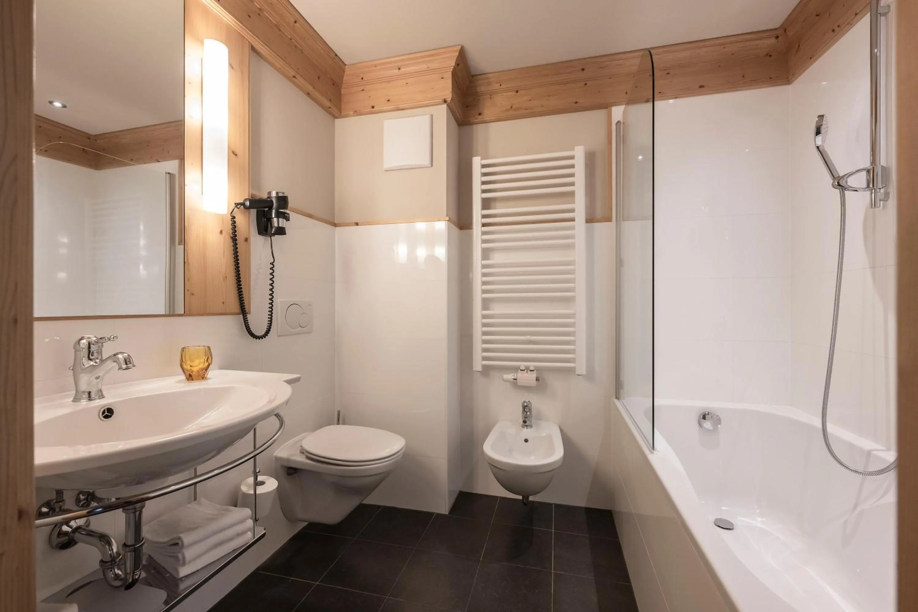 Bathroom in Post Alpina - Family Mountain Chalets