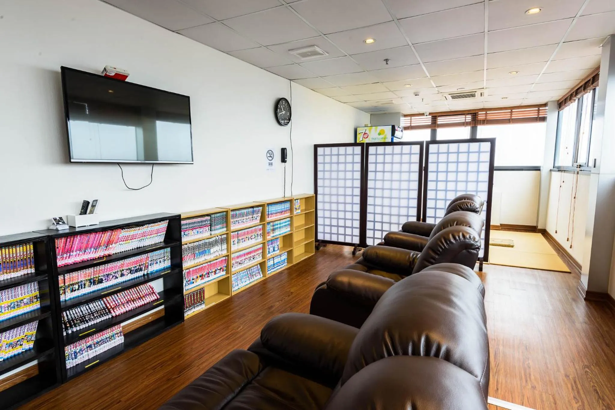 Game Room in Sakura Hotel 3