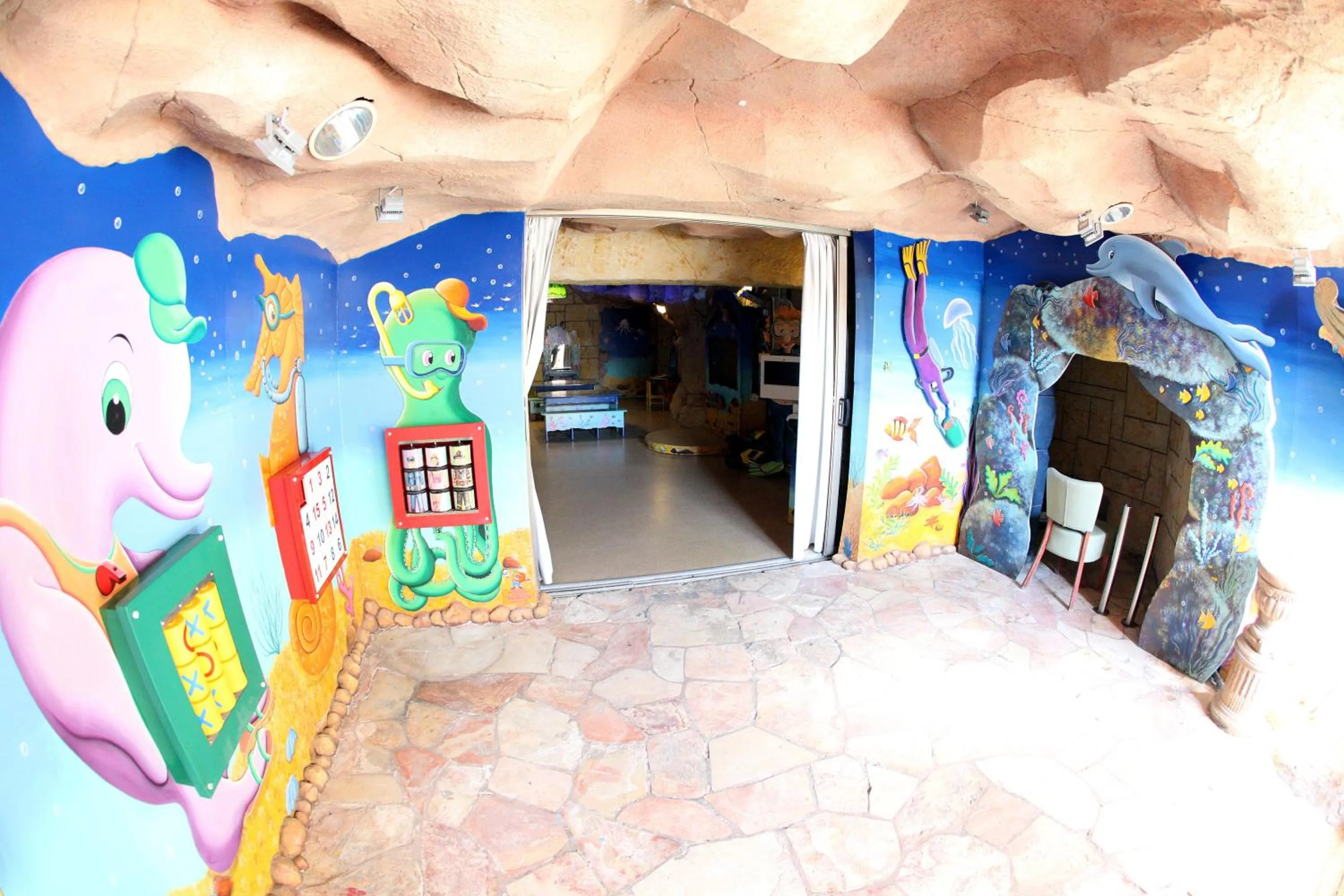 Activities in Dan Eilat Hotel