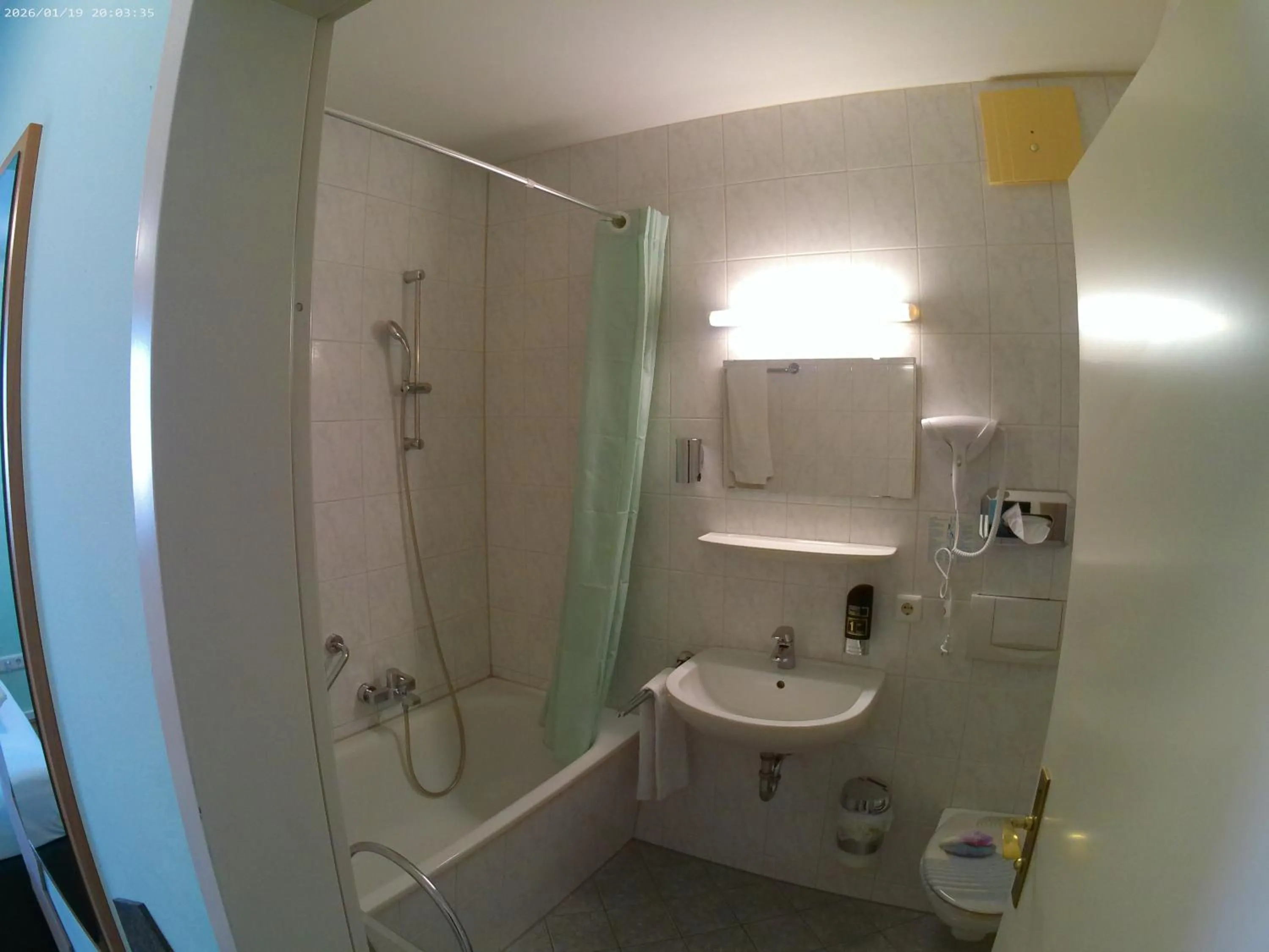 Shower in Hotel Thannhof