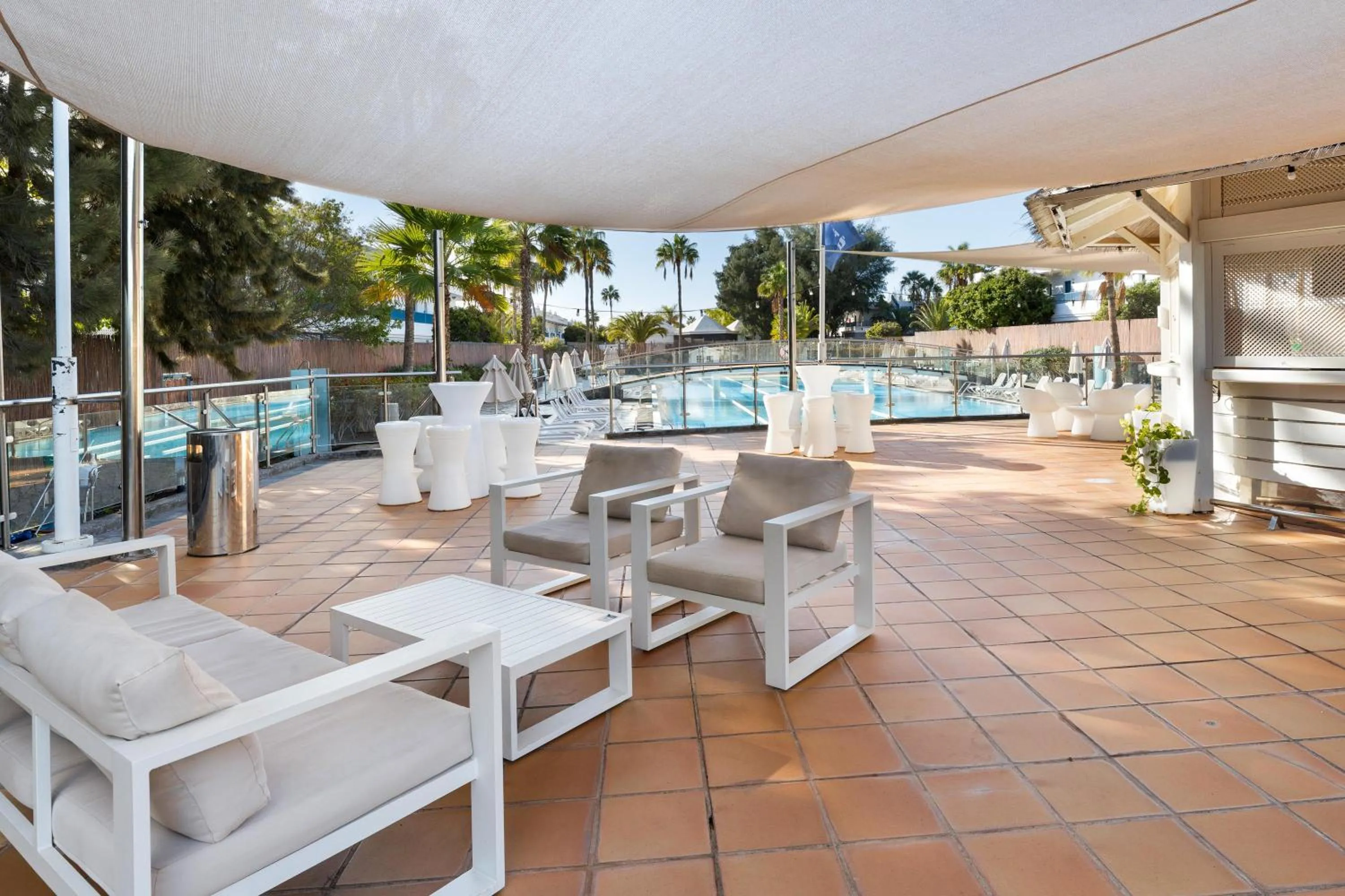 Lounge or bar in THB Tropical Island