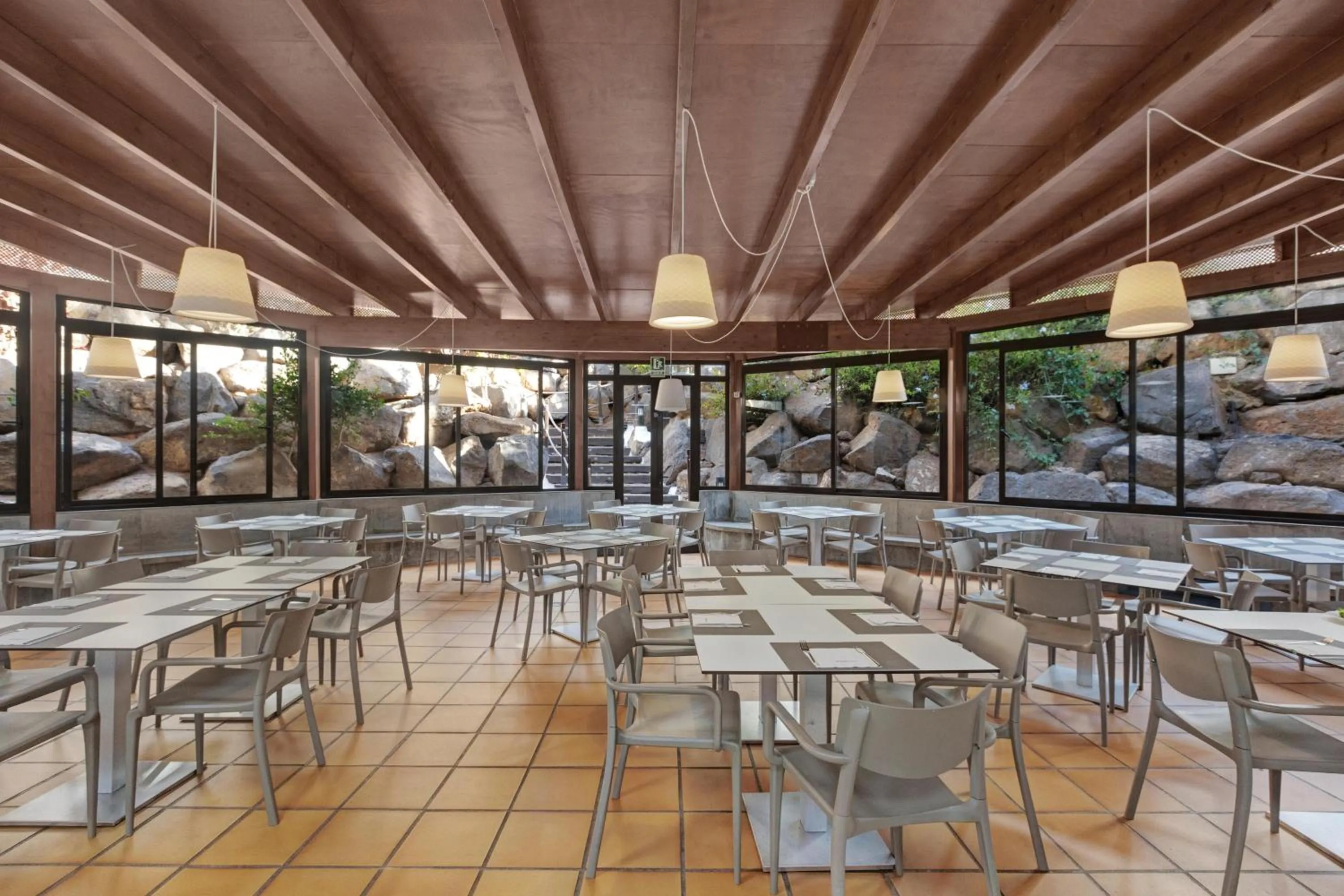 Restaurant/places to eat in THB Tropical Island