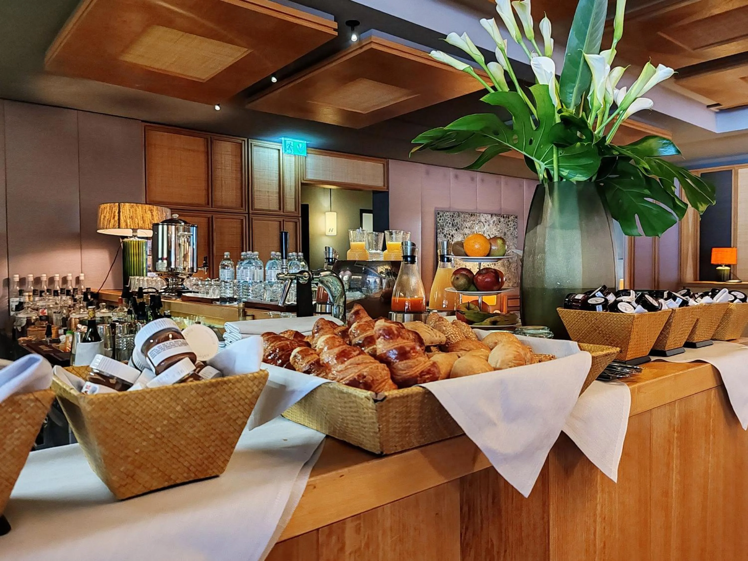 Buffet breakfast in Louis Hotel