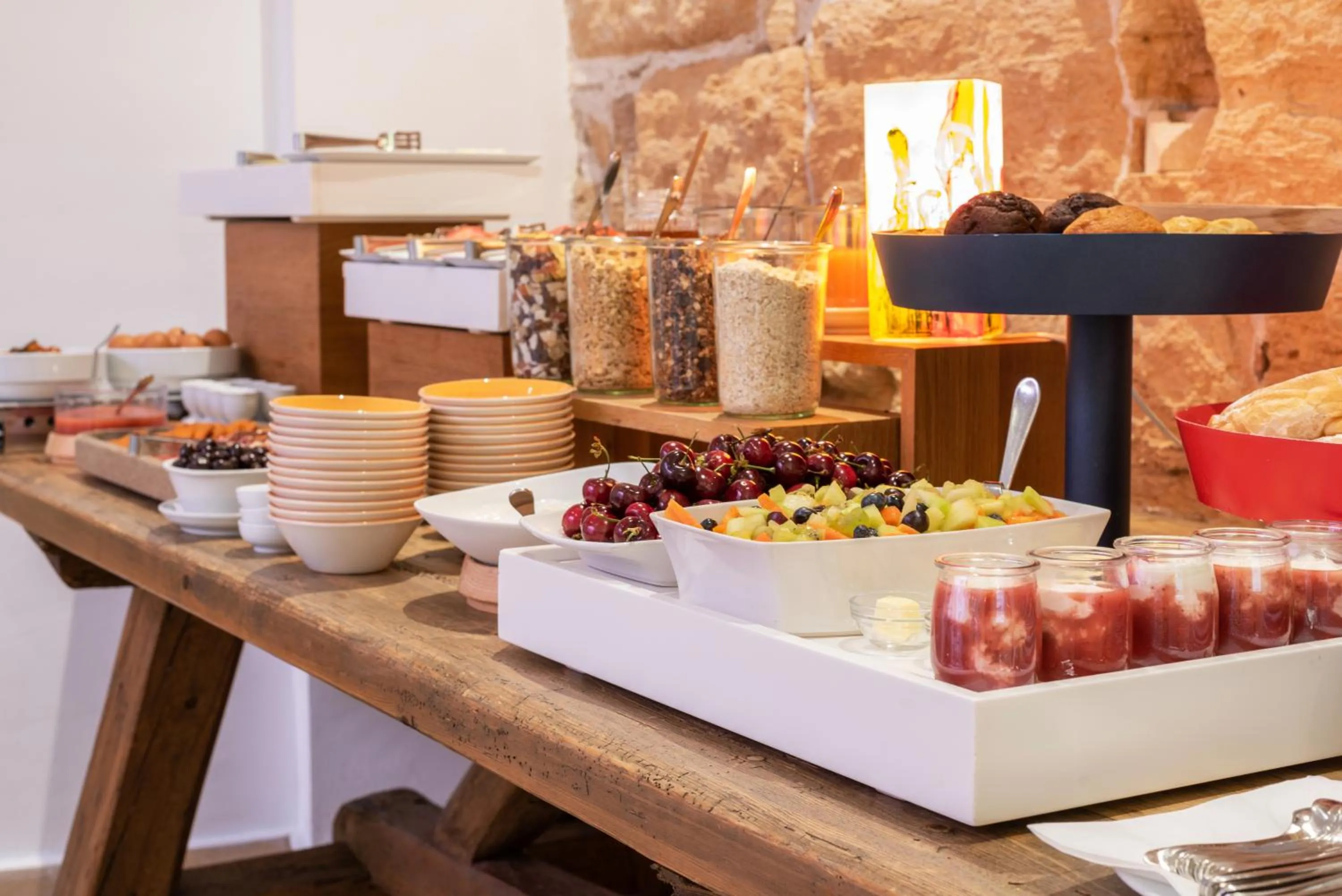 Buffet breakfast in Palau Sa Font