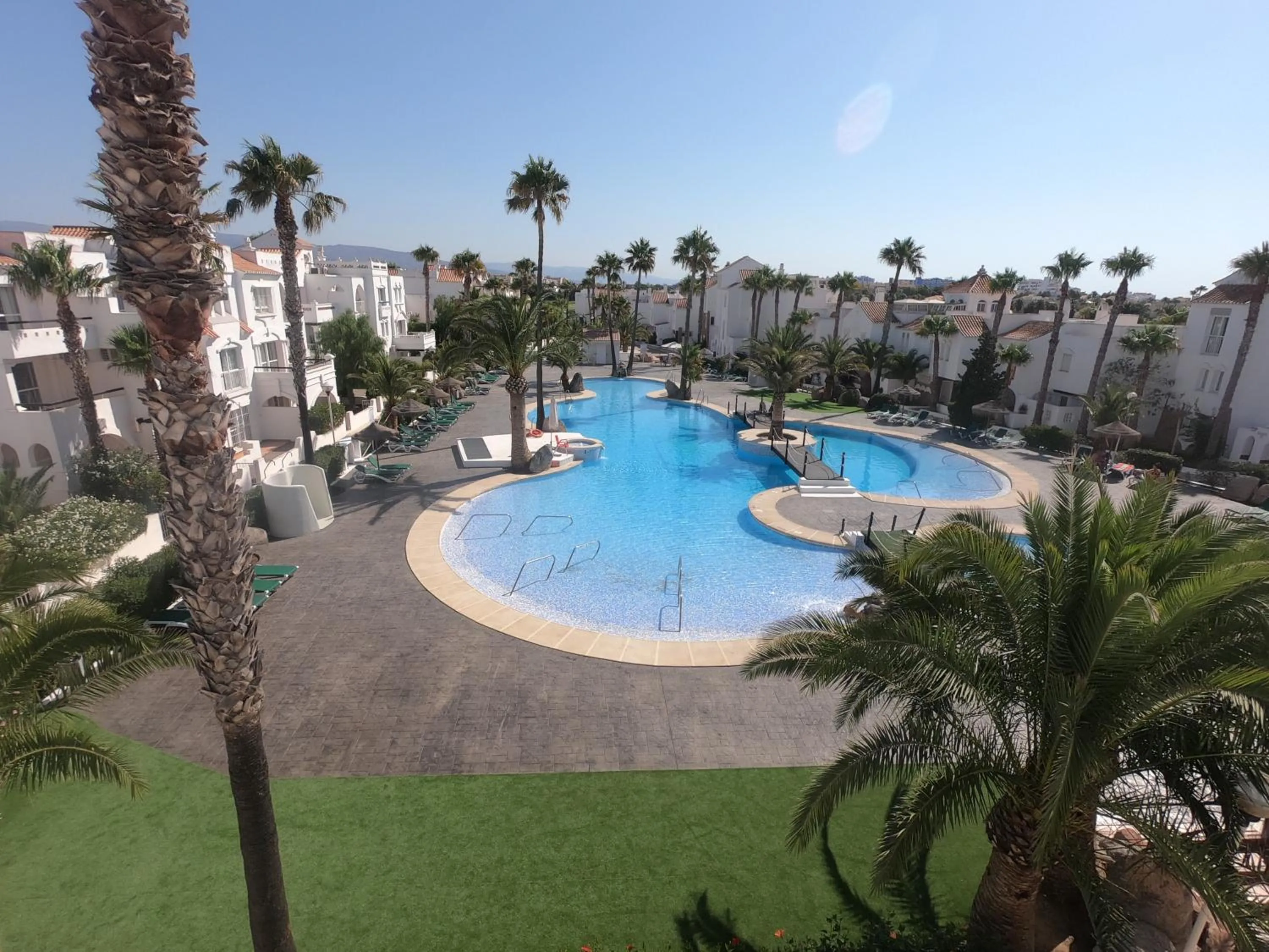 Swimming pool in Apartamentos Golf Center