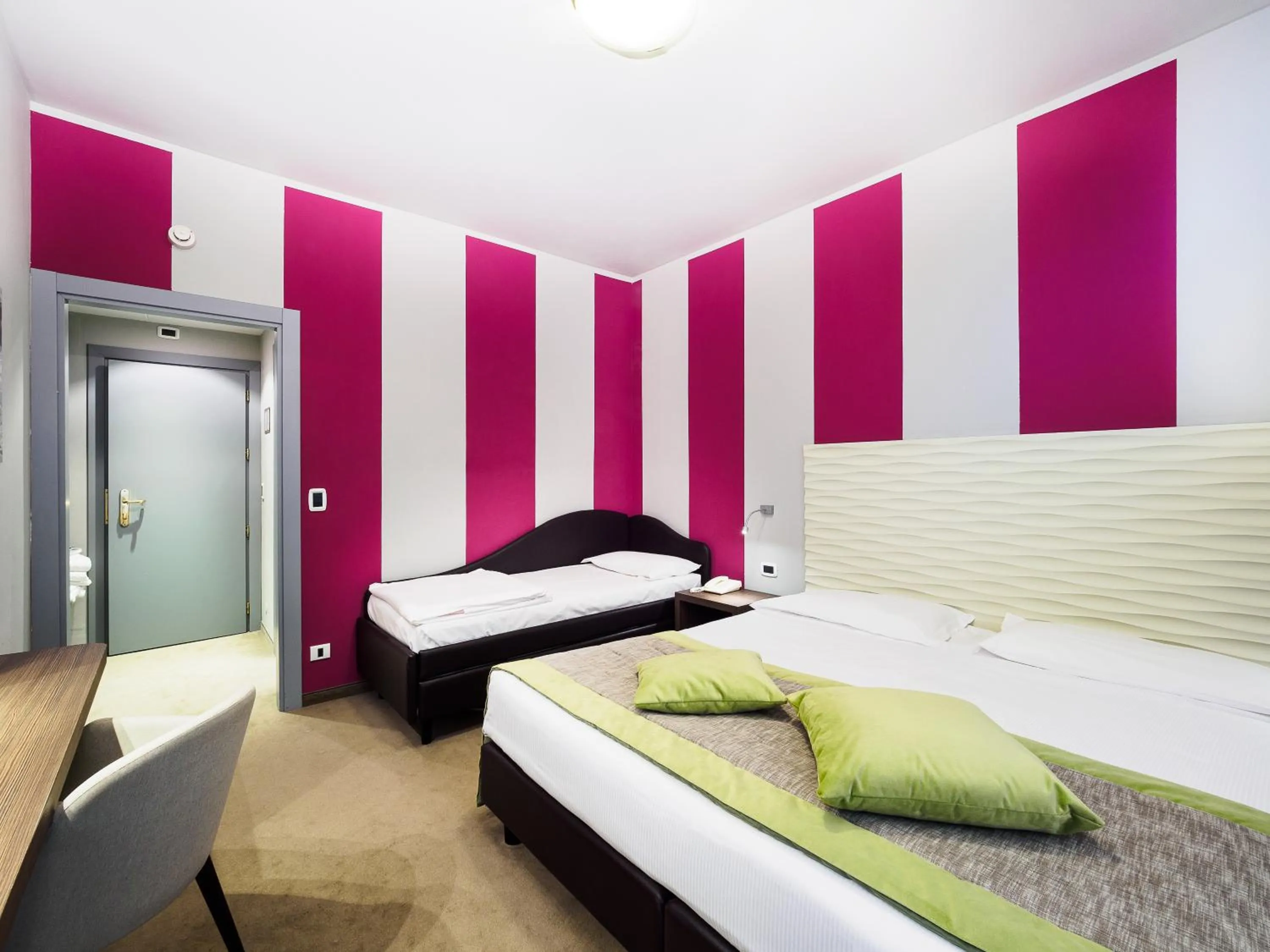 Bedroom, Bed in Cristallo Wellness Hotel