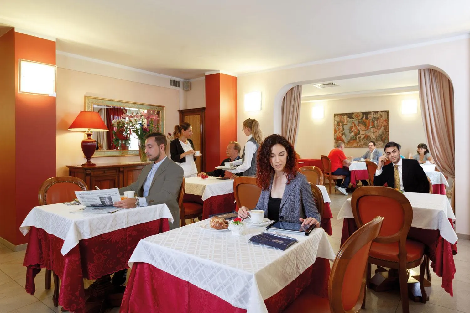 Restaurant/places to eat in Hotel Daniel