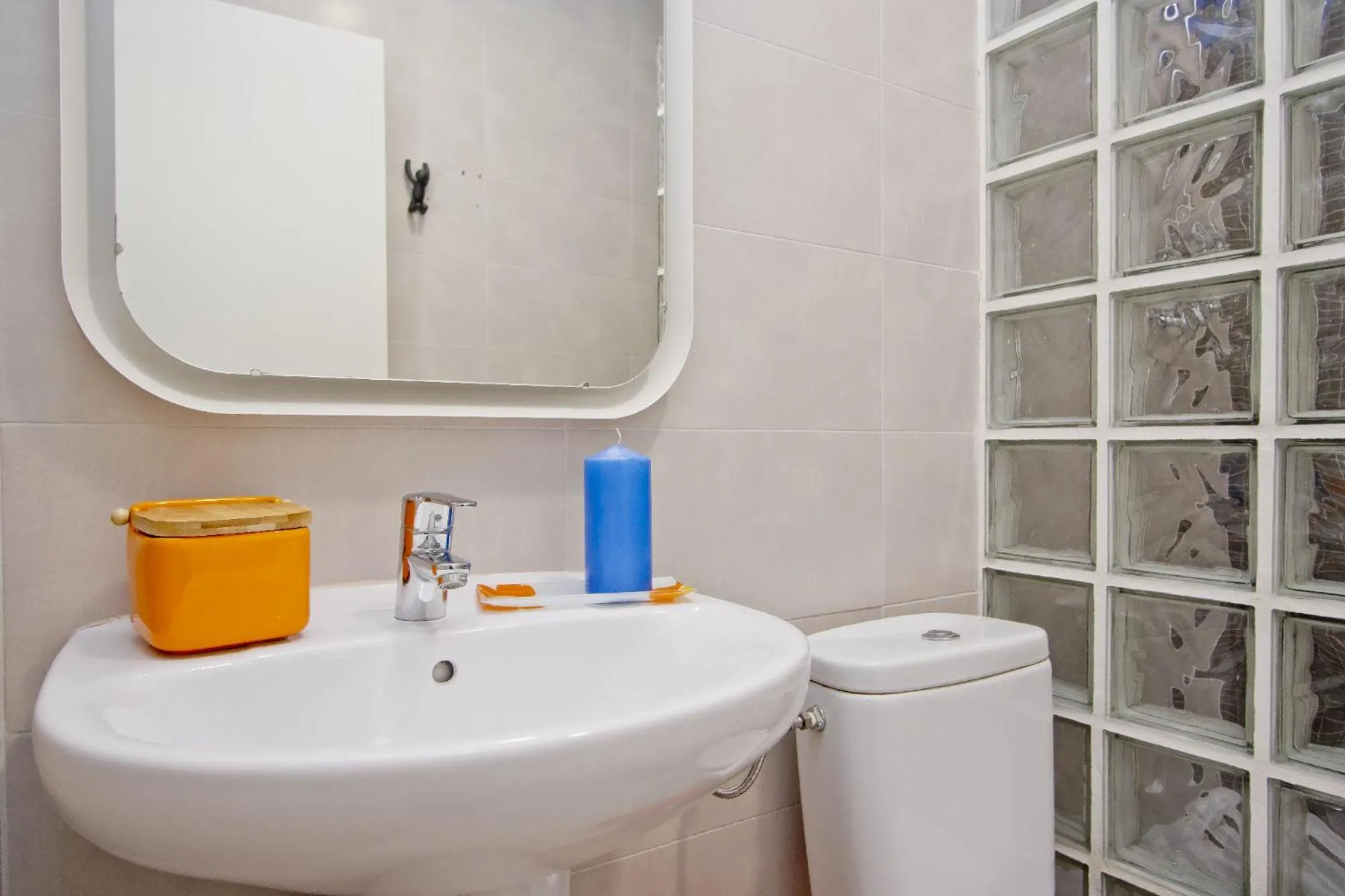 Barcelona City Hotel