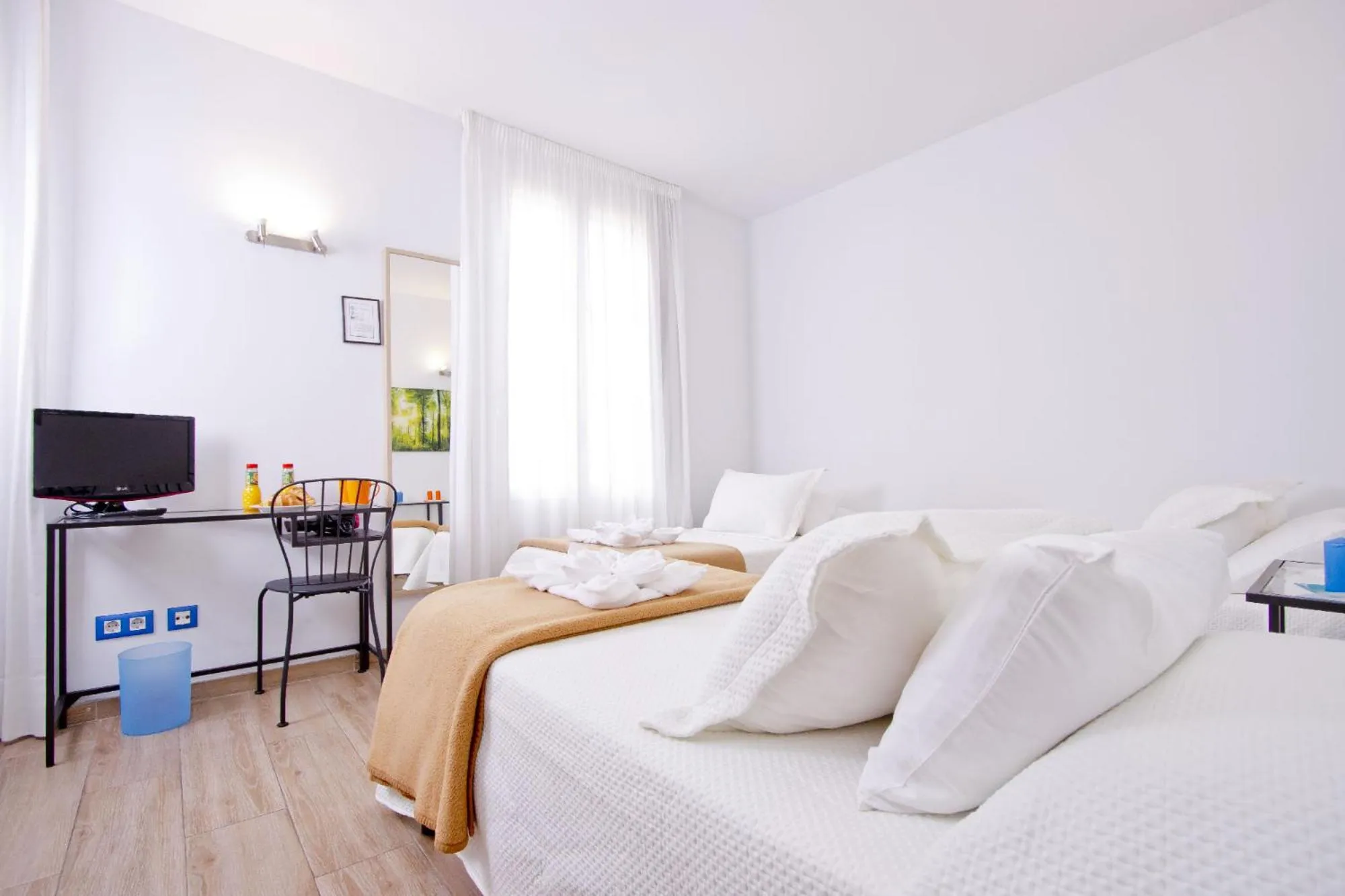 Bed in Barcelona City Hotel