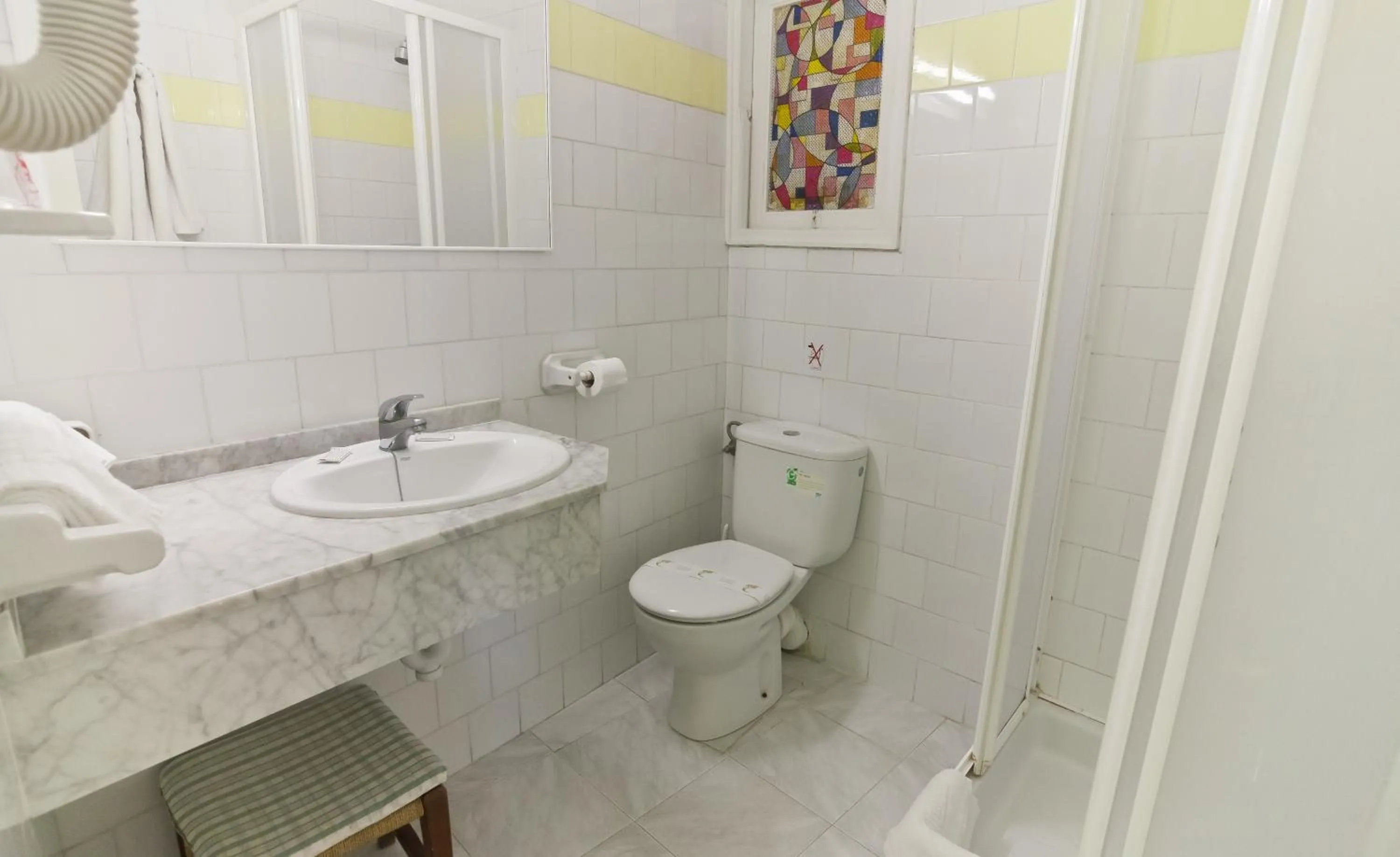 Bathroom in Cala Bona y Mar Blava