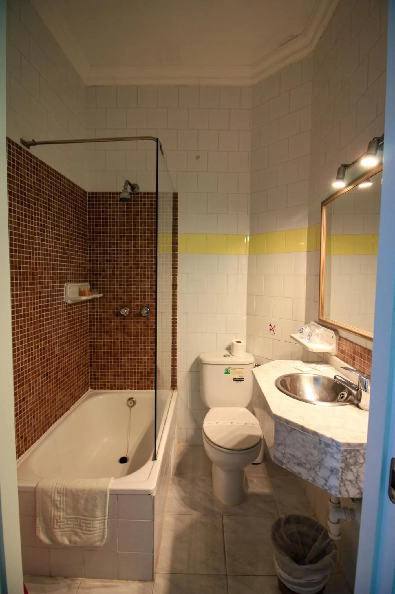 Bathroom in Cala Bona y Mar Blava